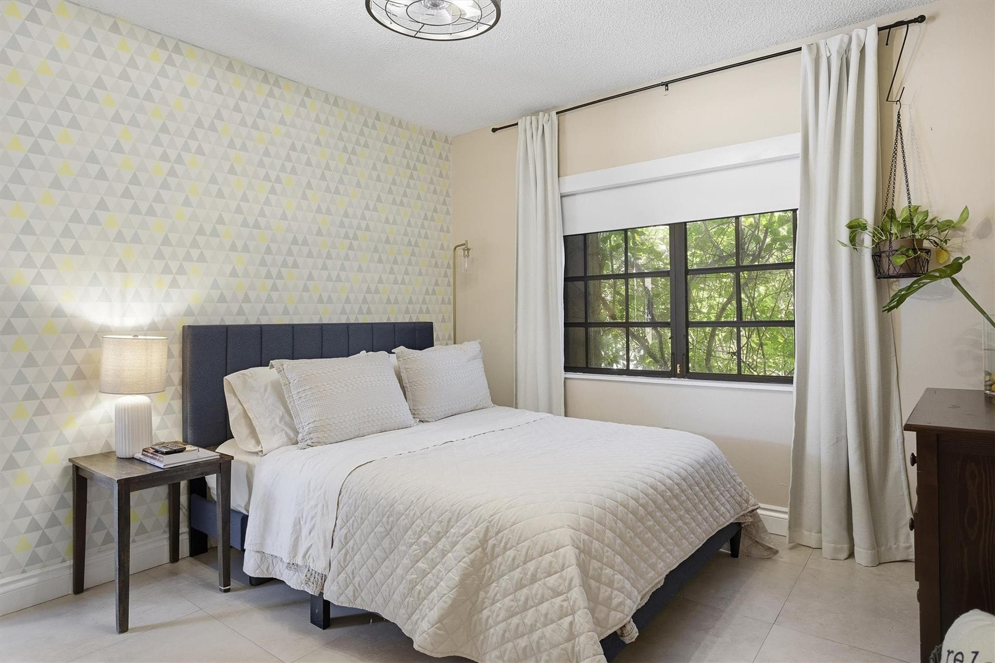 430 Sarto Avenue, Coral Gables, FL 33134 — photo 21 of 47