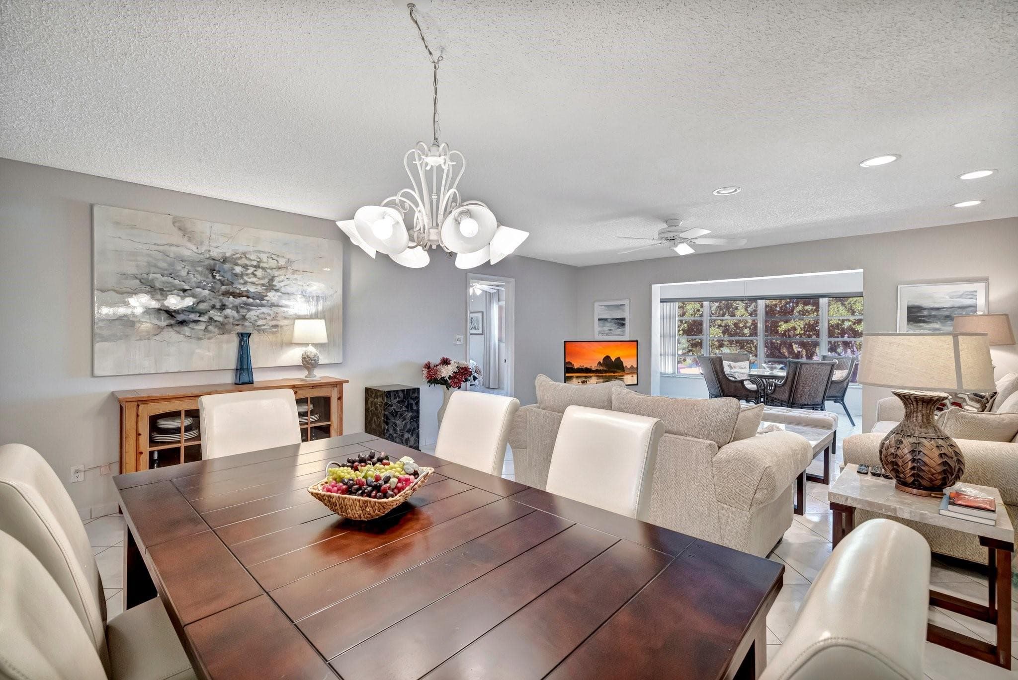 4270 NW 40th Street 302, Lauderdale Lakes, FL 33319 — photo 4 of 59