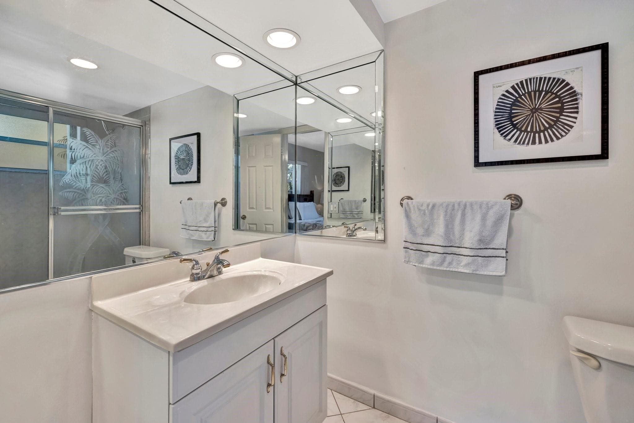 4270 NW 40th Street 302, Lauderdale Lakes, FL 33319 — photo 26 of 59