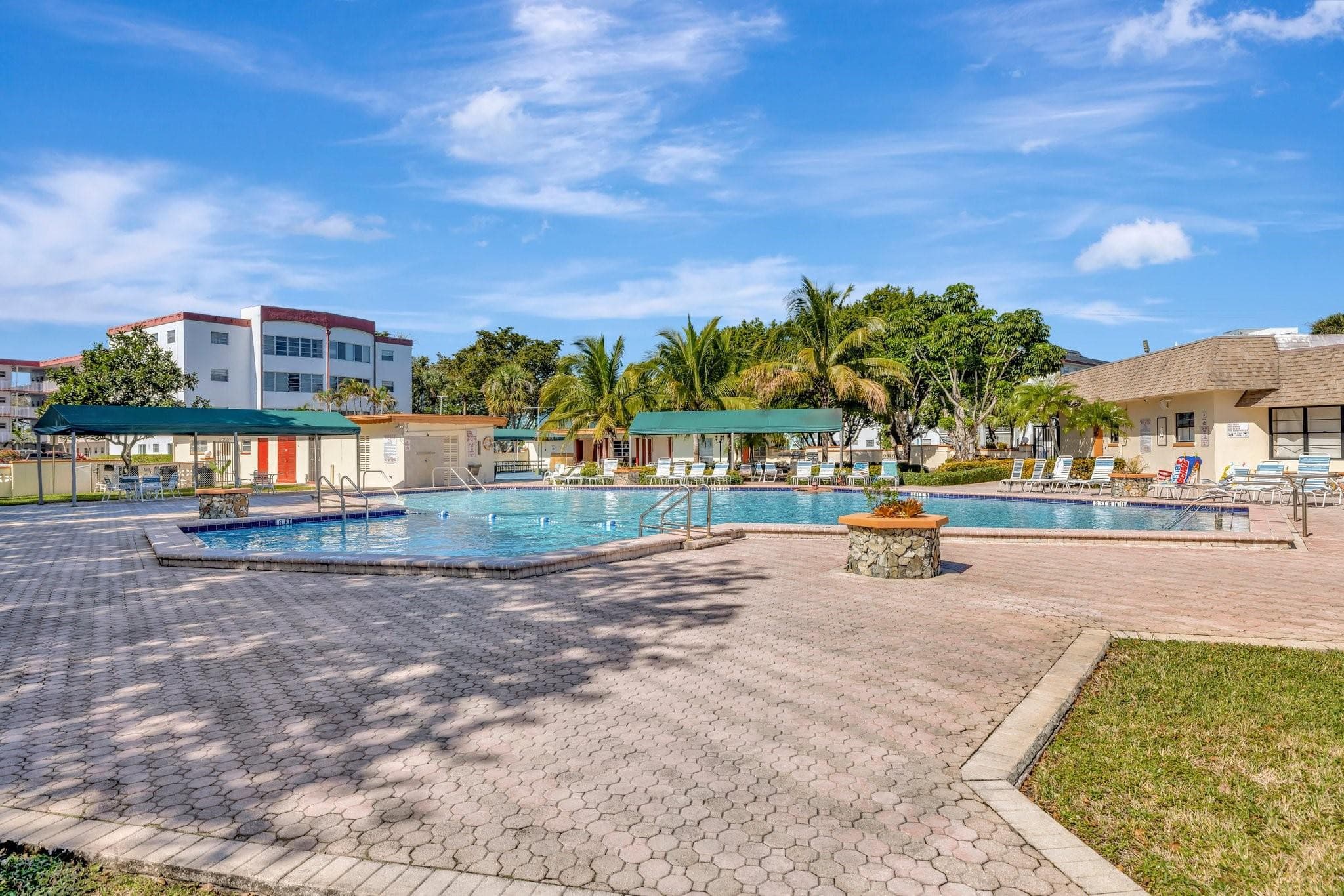 4270 NW 40th Street 302, Lauderdale Lakes, FL 33319 — photo 53 of 59