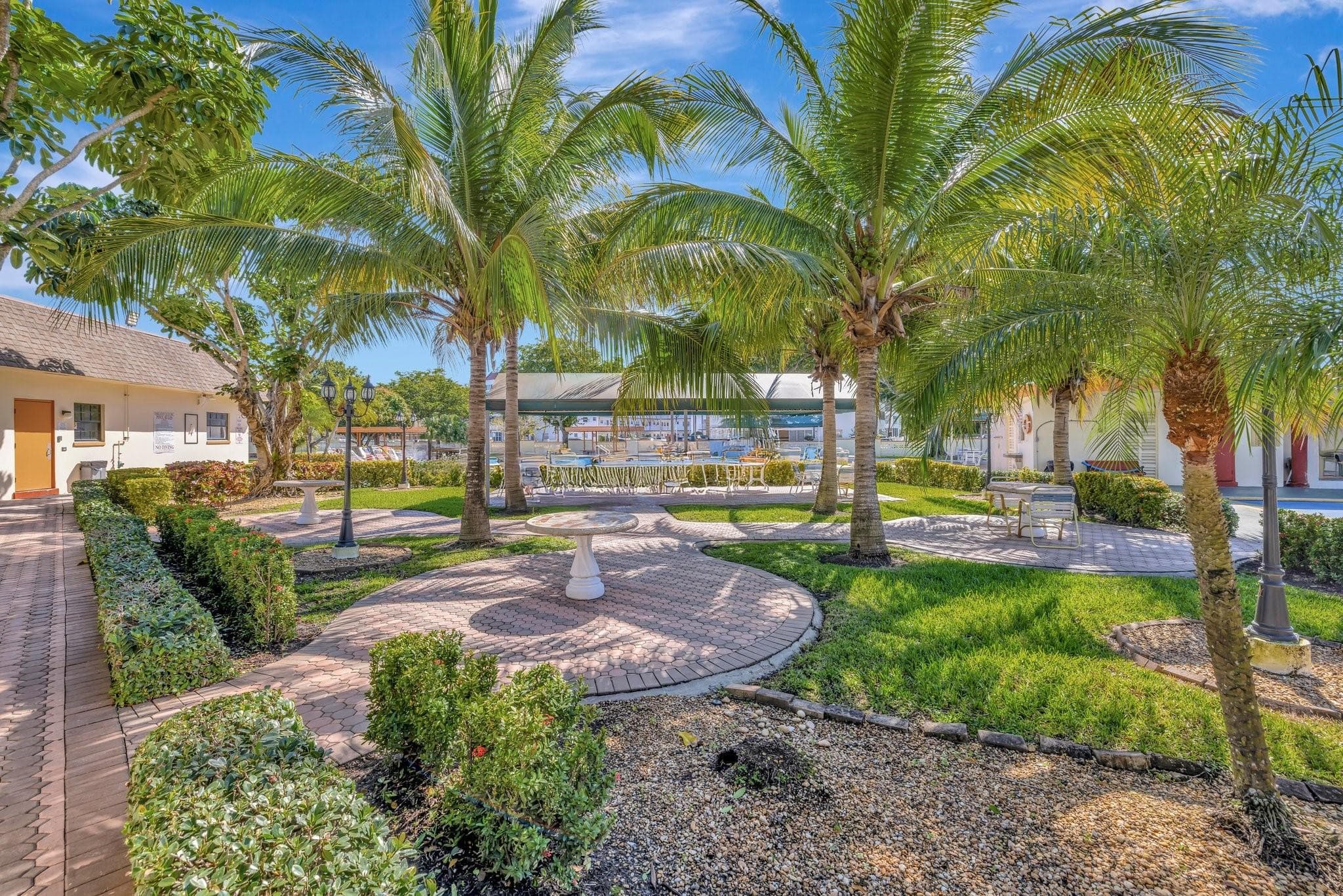 4270 NW 40th Street 302, Lauderdale Lakes, FL 33319 — photo 57 of 59