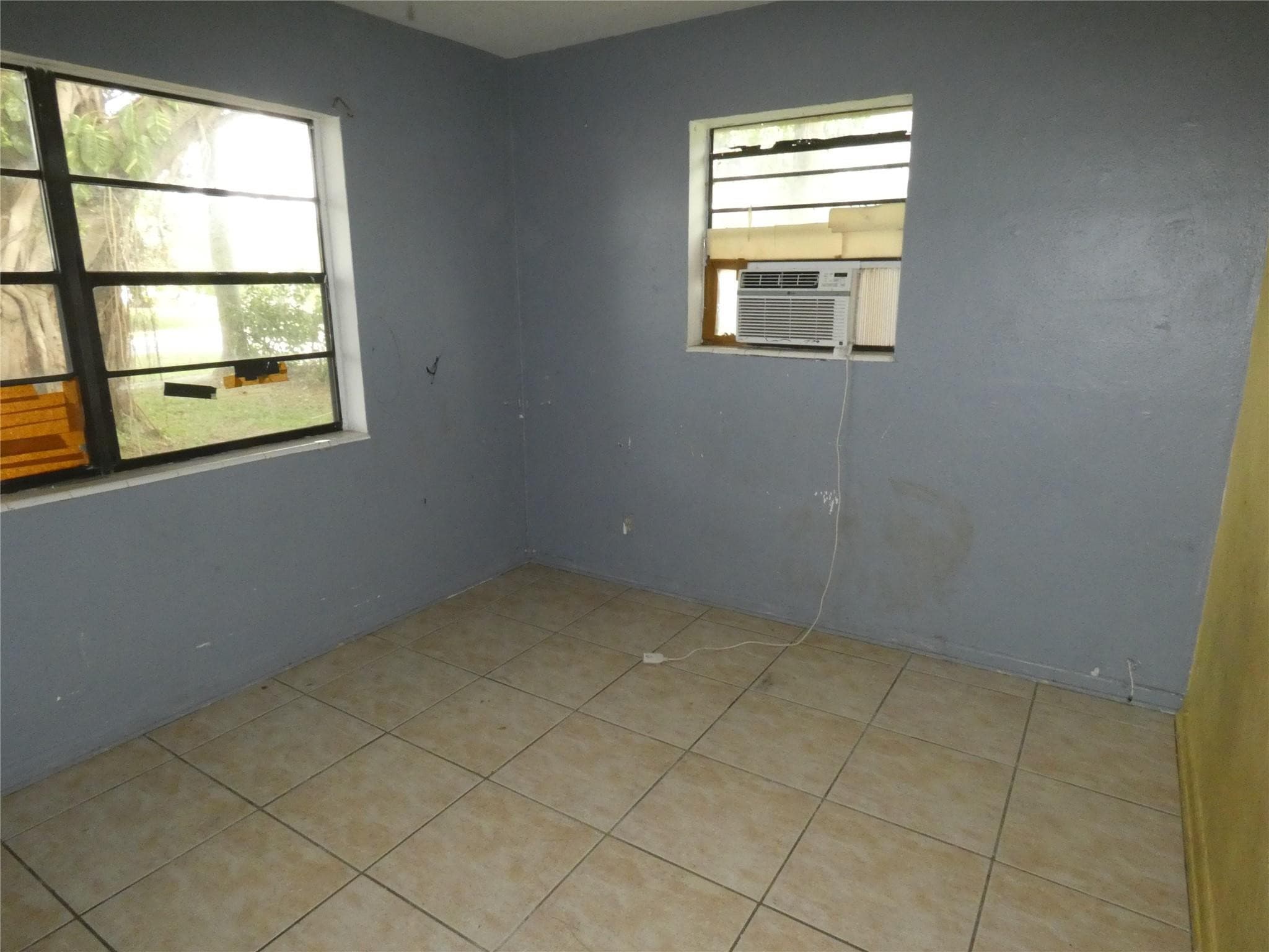 82 Tortuga Road, Palm Springs, FL 33461 — photo 10 of 17