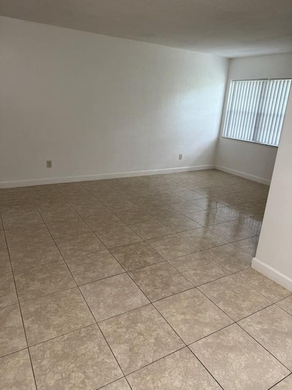 1420 Atlantic Shores Boulevard 234, Hallandale Beach, FL 33009 — photo 6 of 11