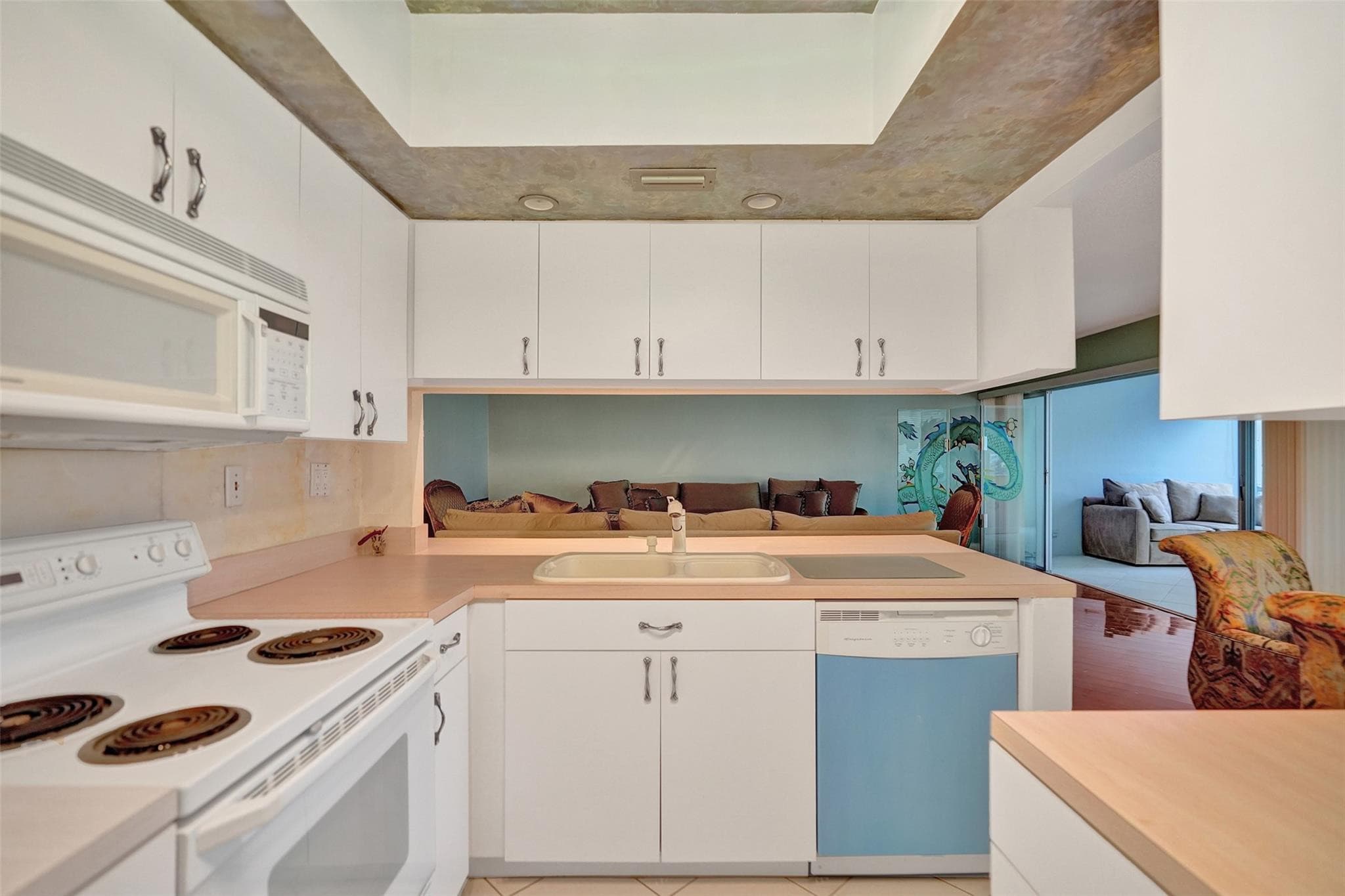 3000 NE 48th Street 206, Fort Lauderdale, FL 33308 — photo 12 of 38