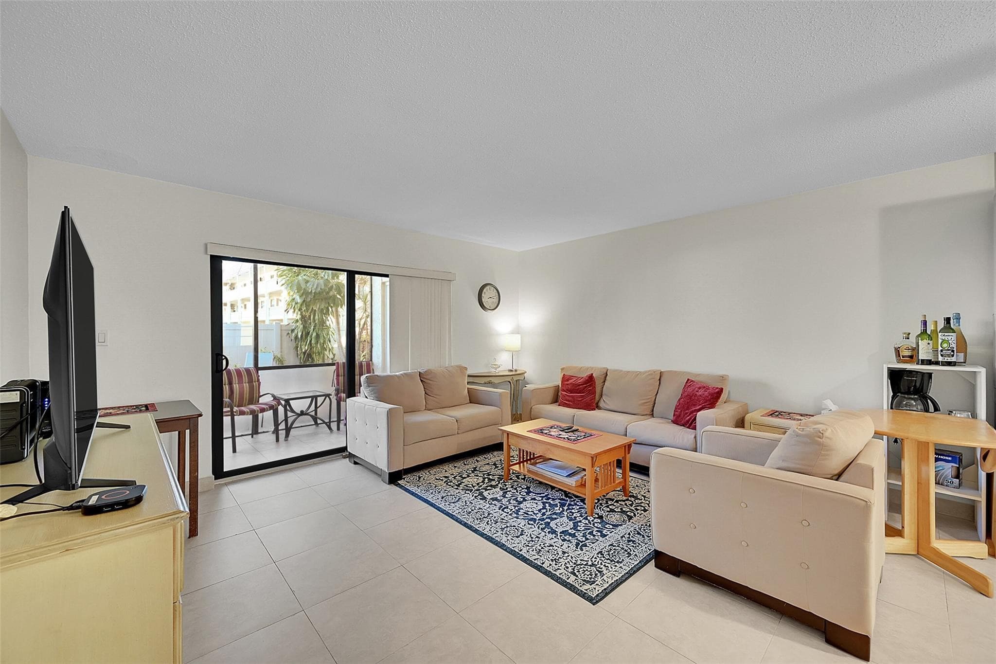 138 S Cypress Road 214, Pompano Beach, FL 33060 — photo 5 of 30