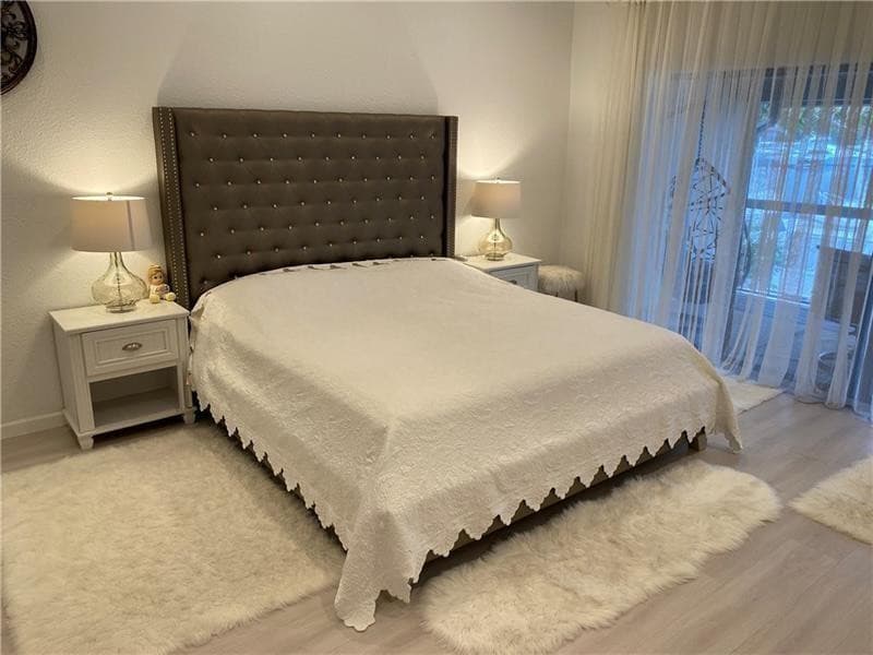 21135 Helmsman Drive O12, Miami, FL 33180 — photo 16 of 33