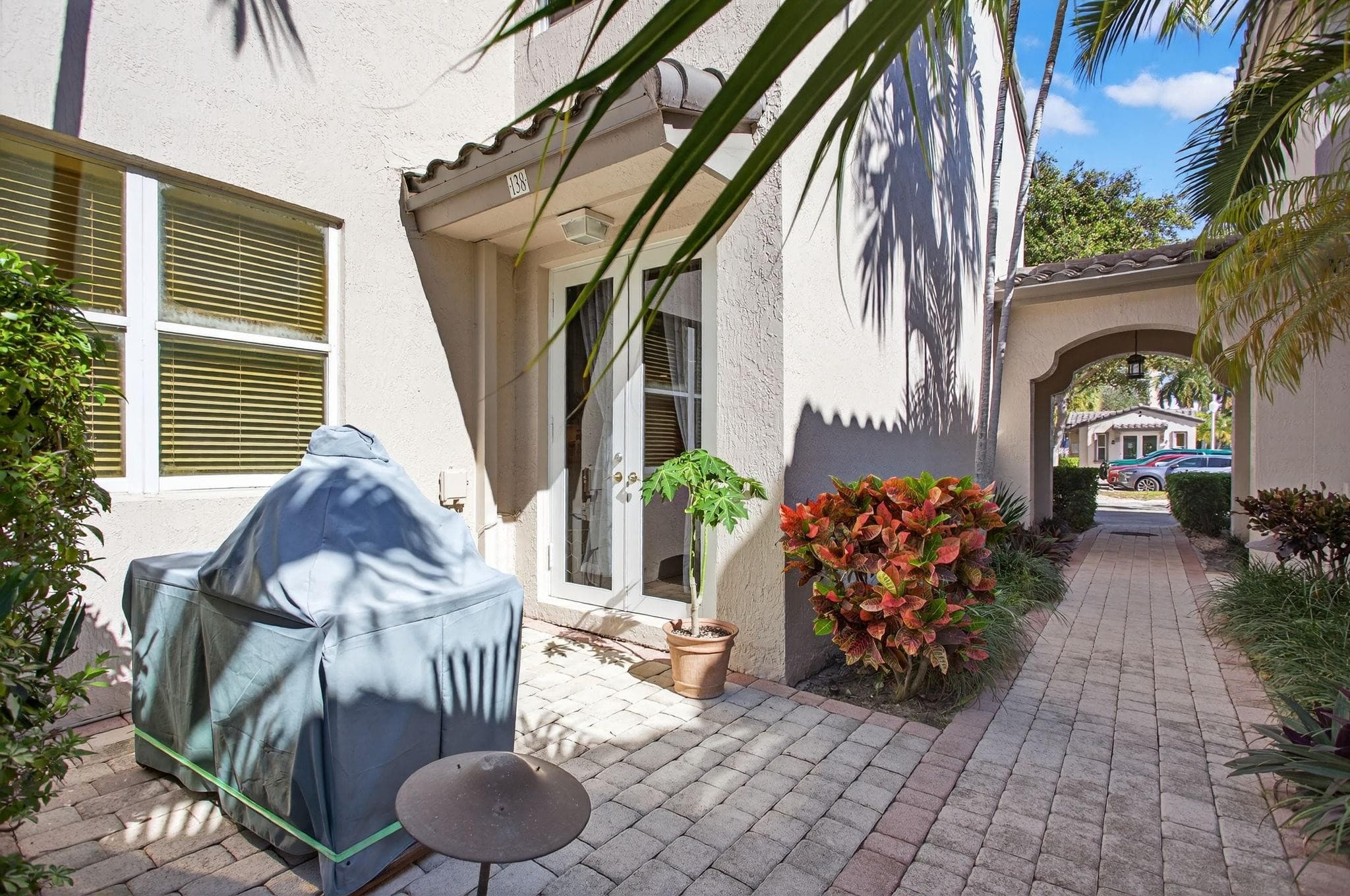 1900 Oceanwalk Lane 138, Lauderdale-By-The-Sea, FL 33062 — photo 33 of 48