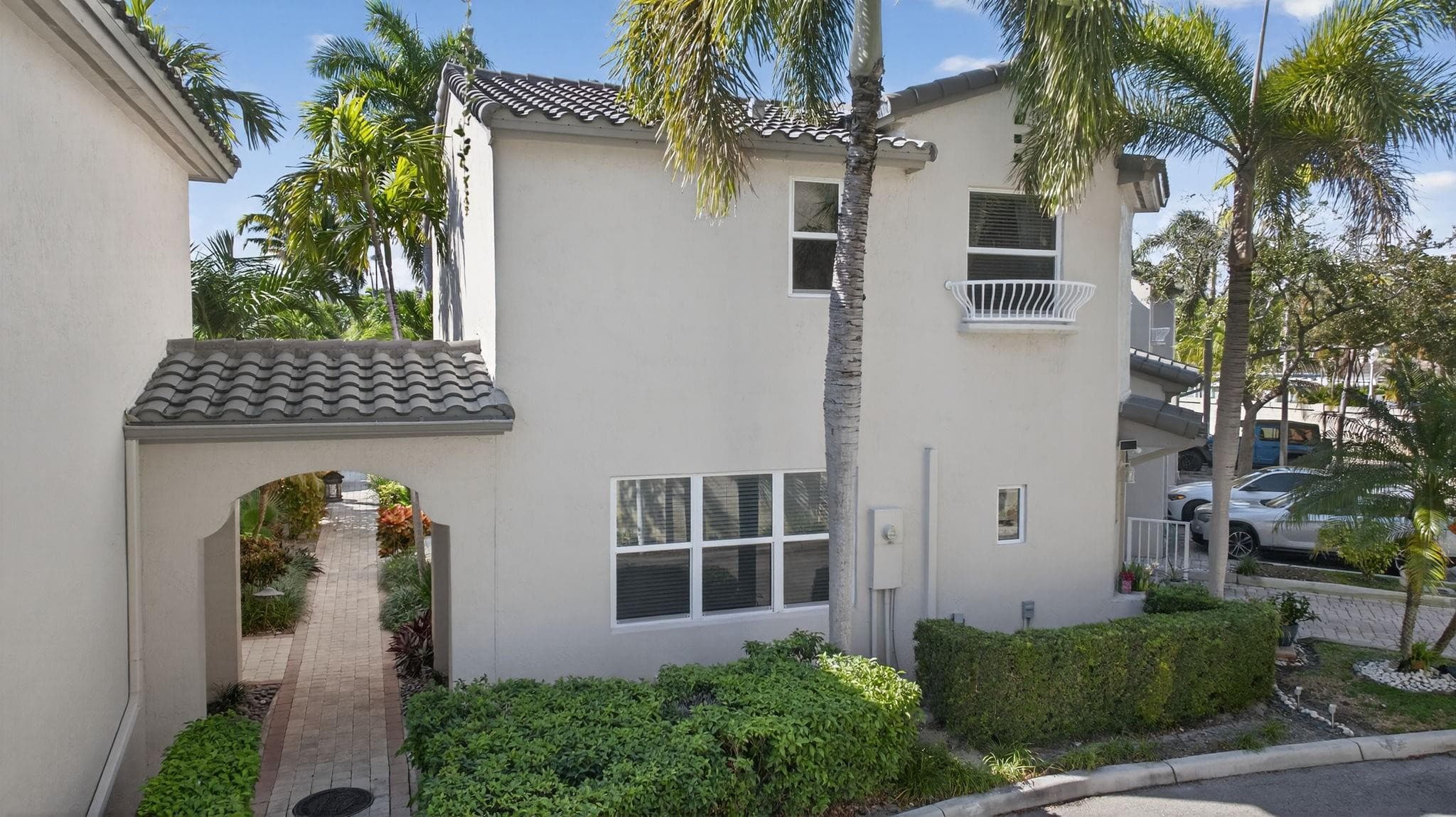 1900 Oceanwalk Lane 138, Lauderdale-By-The-Sea, FL 33062 — photo 40 of 48