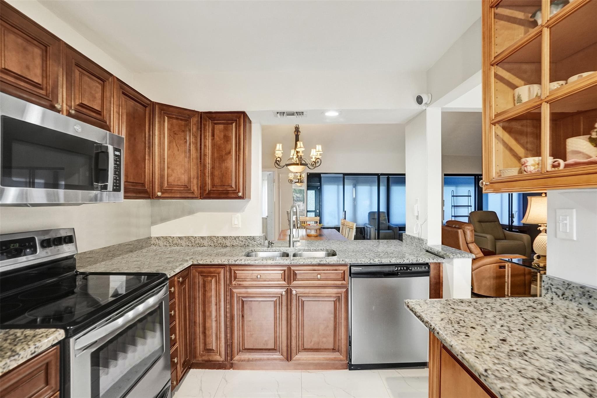 2273 SW 15th Place, Deerfield Beach, FL 33442 — photo 9 of 89