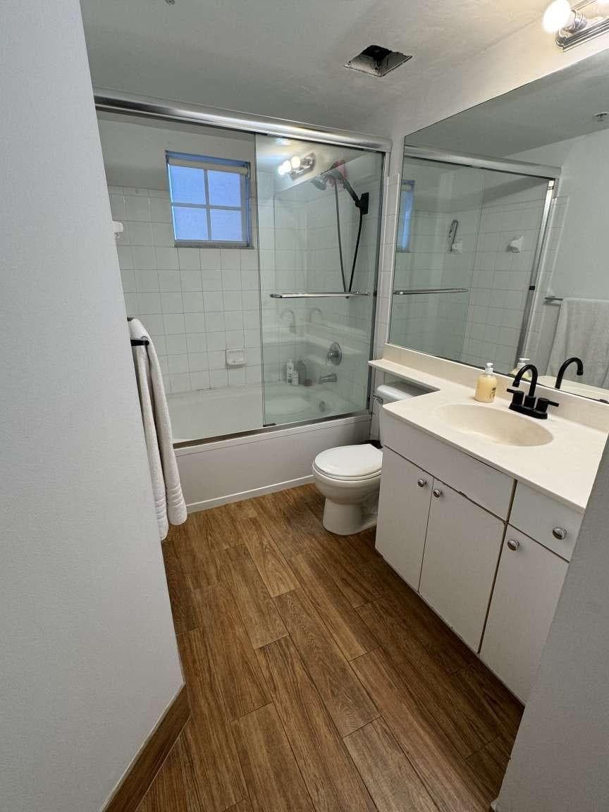 17125 N Bay Road 3102, Sunny Isles Beach, FL 33160 — photo 13 of 17