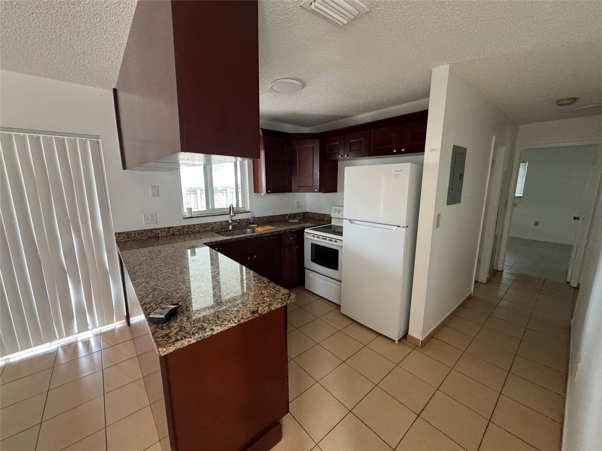 2842 SW 36th Court, Miami, FL 33133 — photo 2 of 9