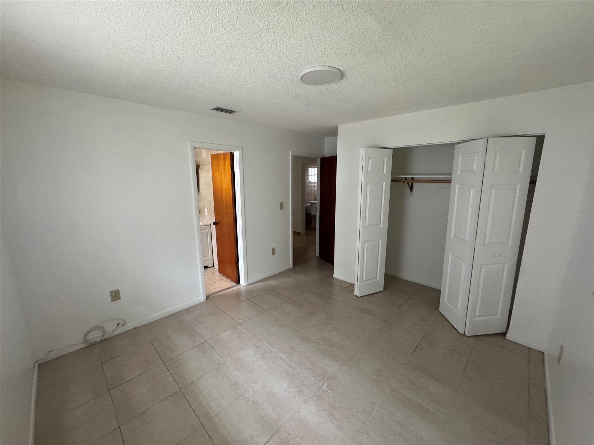 2842 SW 36th Court, Miami, FL 33133 — photo 7 of 9