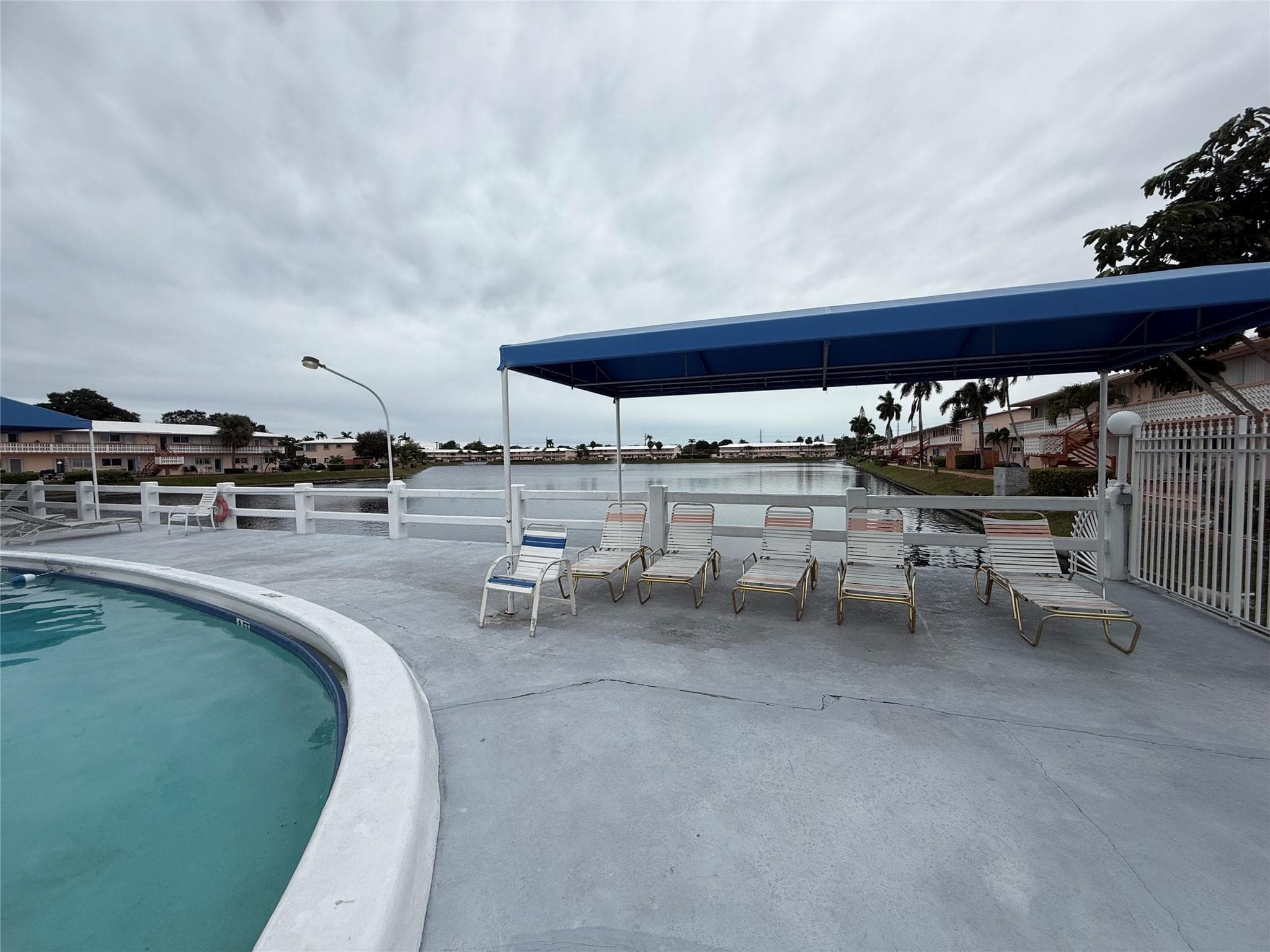 1000 SW 10th Avenue 9, Hallandale Beach, FL 33009 — photo 45 of 51