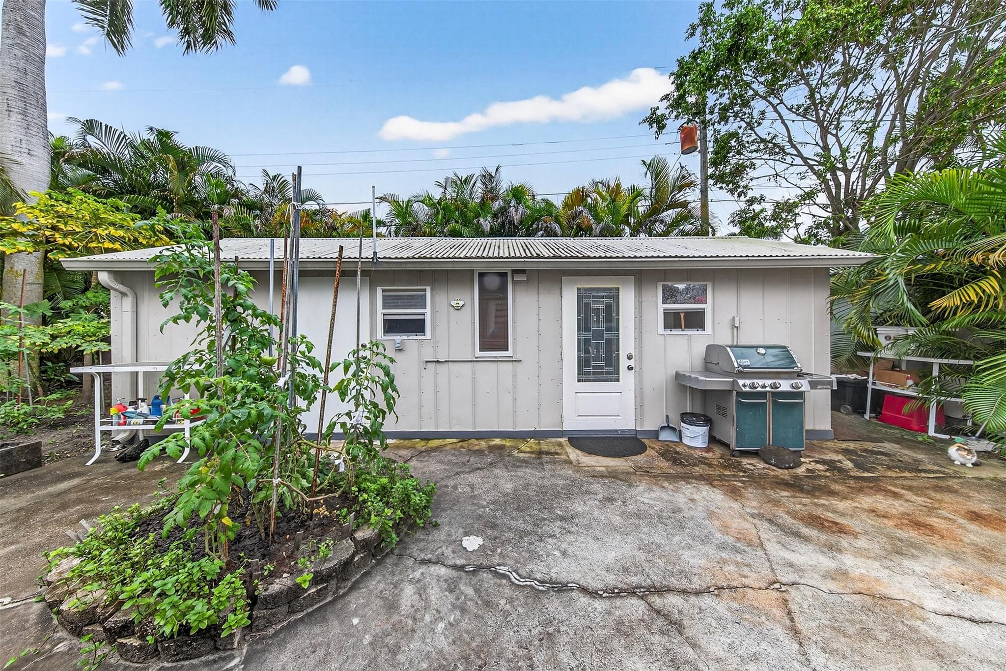 918 NE 4th Street, Hallandale Beach, FL 33009 — photo 37 of 46