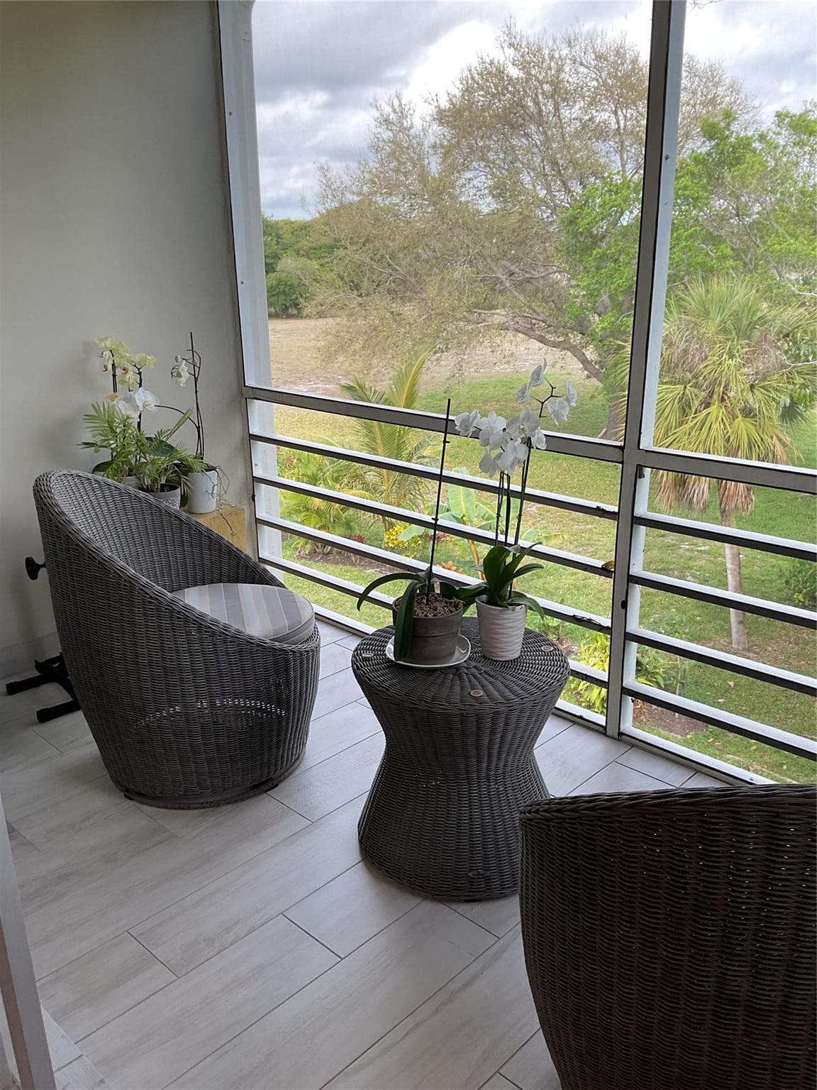Condominium in Boca Raton — photo 6 of 8
