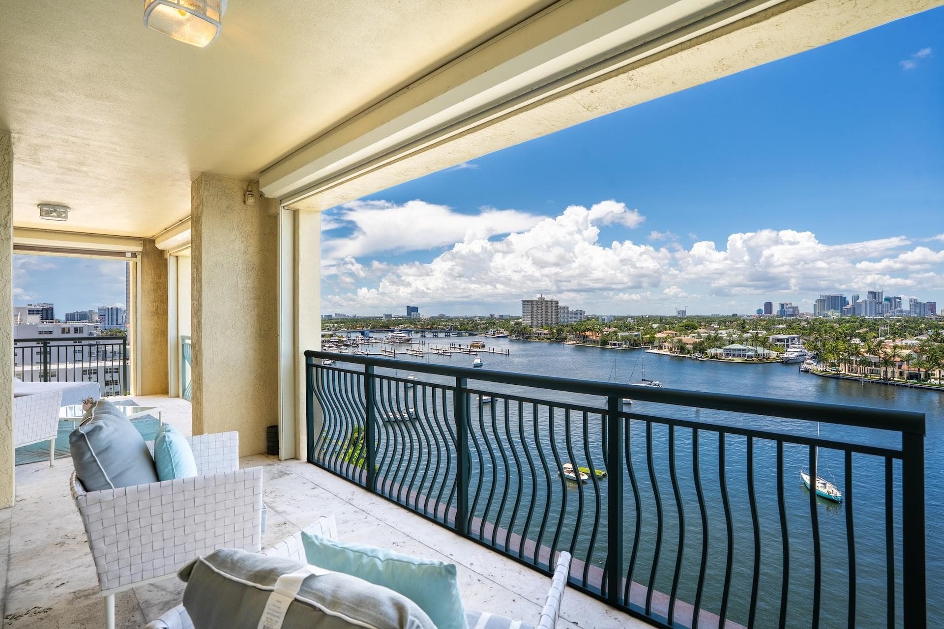 209 N Birch Road 1002, Fort Lauderdale, FL 33304 — photo 16 of 59