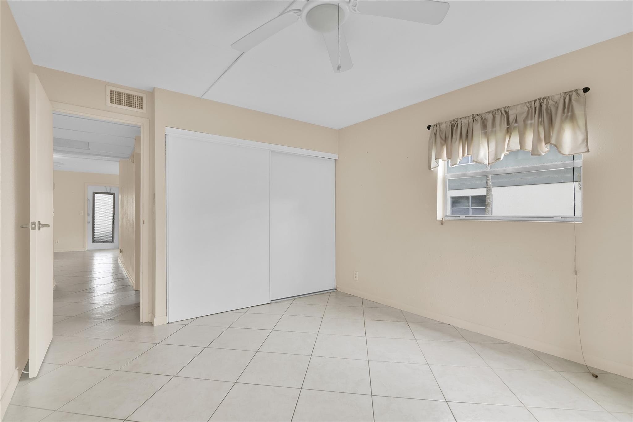 736 Flanders P 736, Delray Beach, FL 33484 — photo 16 of 41