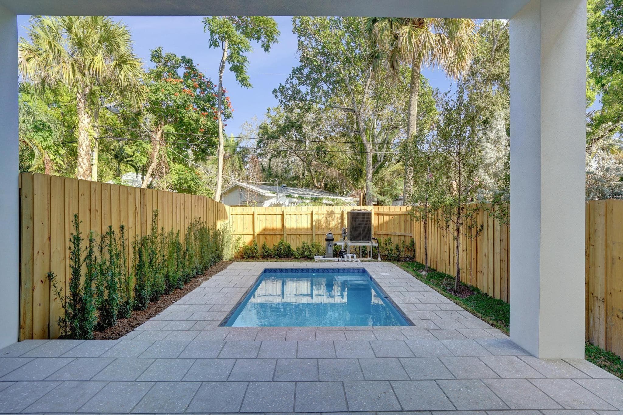 604 SW 7th Avenue, Fort Lauderdale, FL 33315 — photo 14 of 50