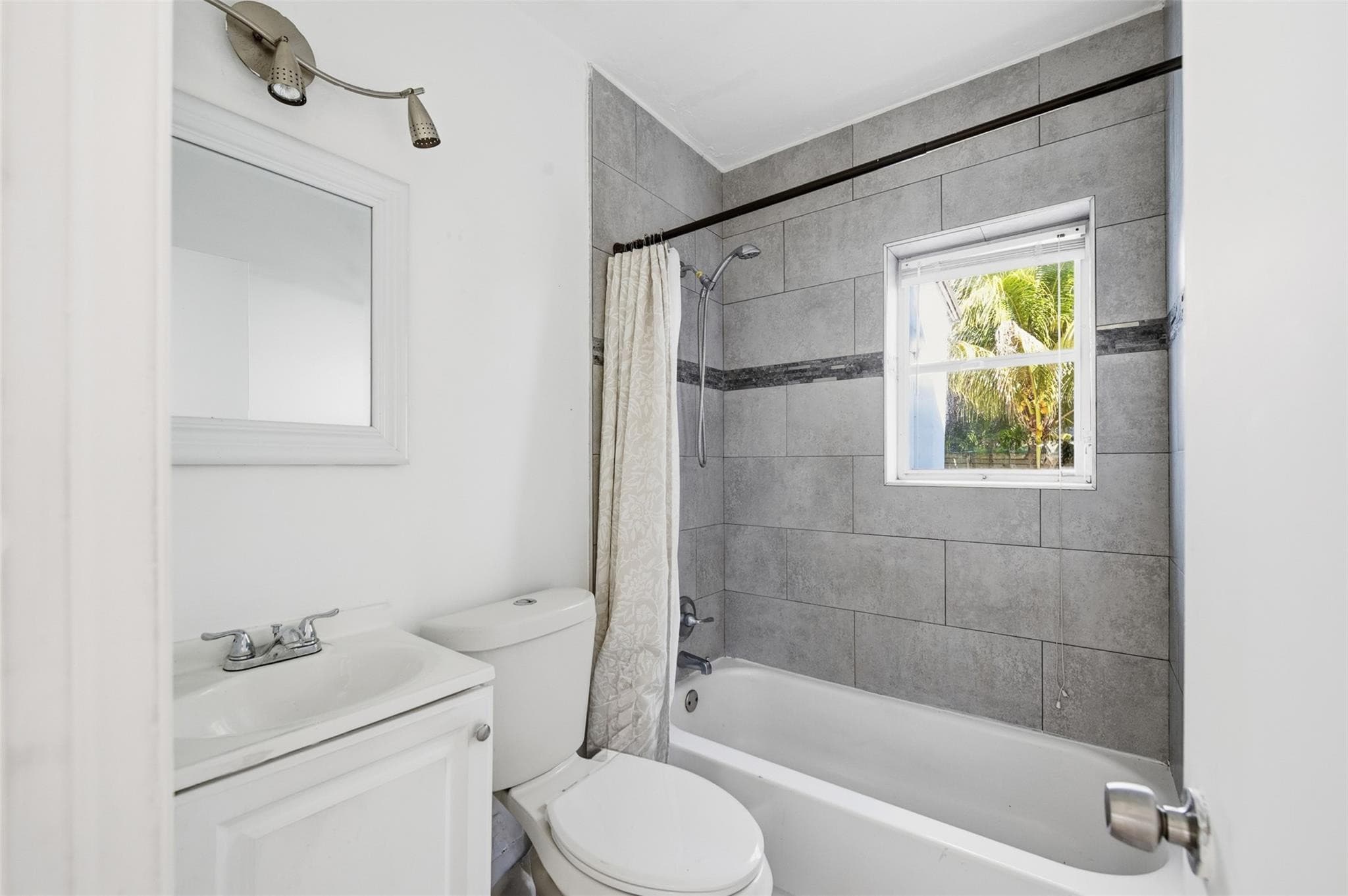 1435 SW 5th Court, Fort Lauderdale, FL 33312 — photo 12 of 18