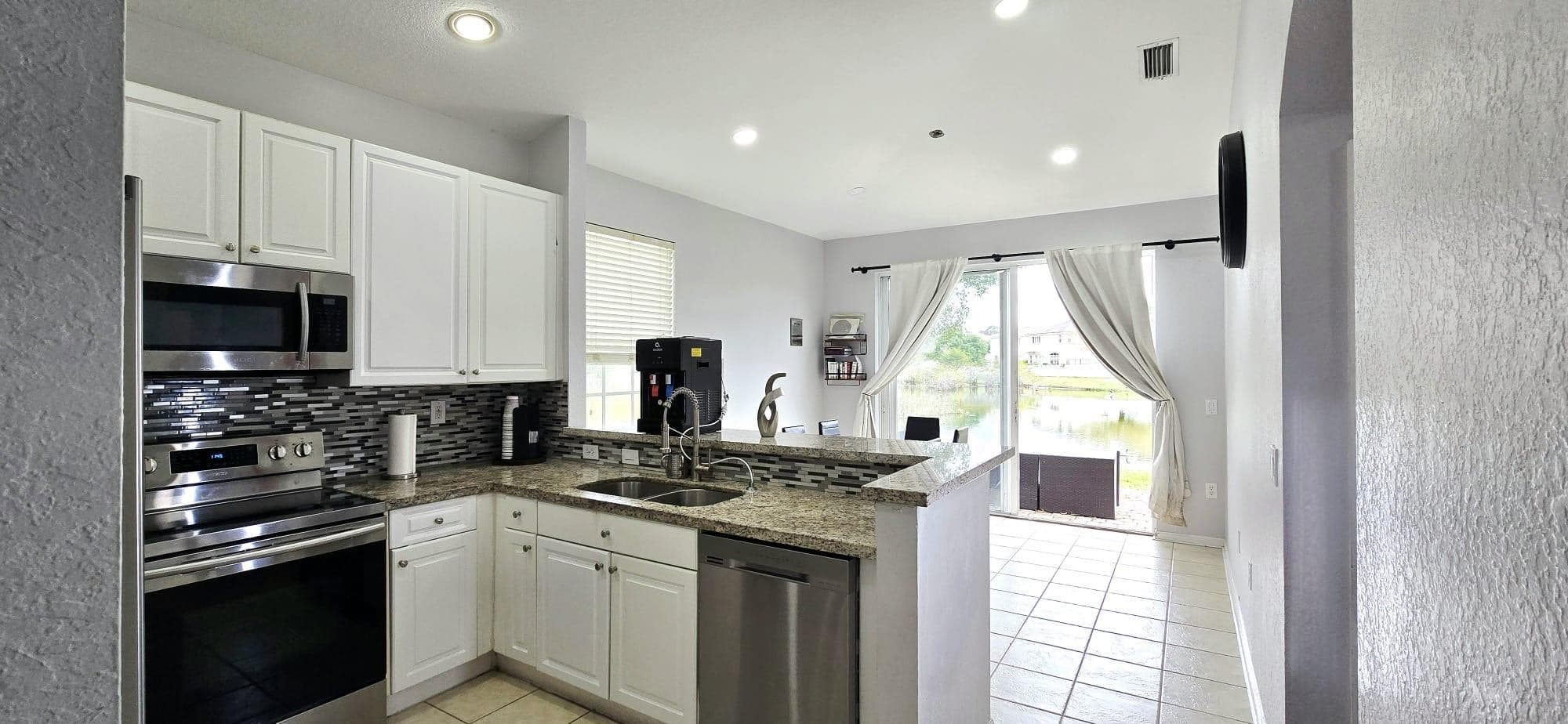 1723 NW 78th Way 1723, Pembroke Pines, FL 33024 — photo 12 of 36