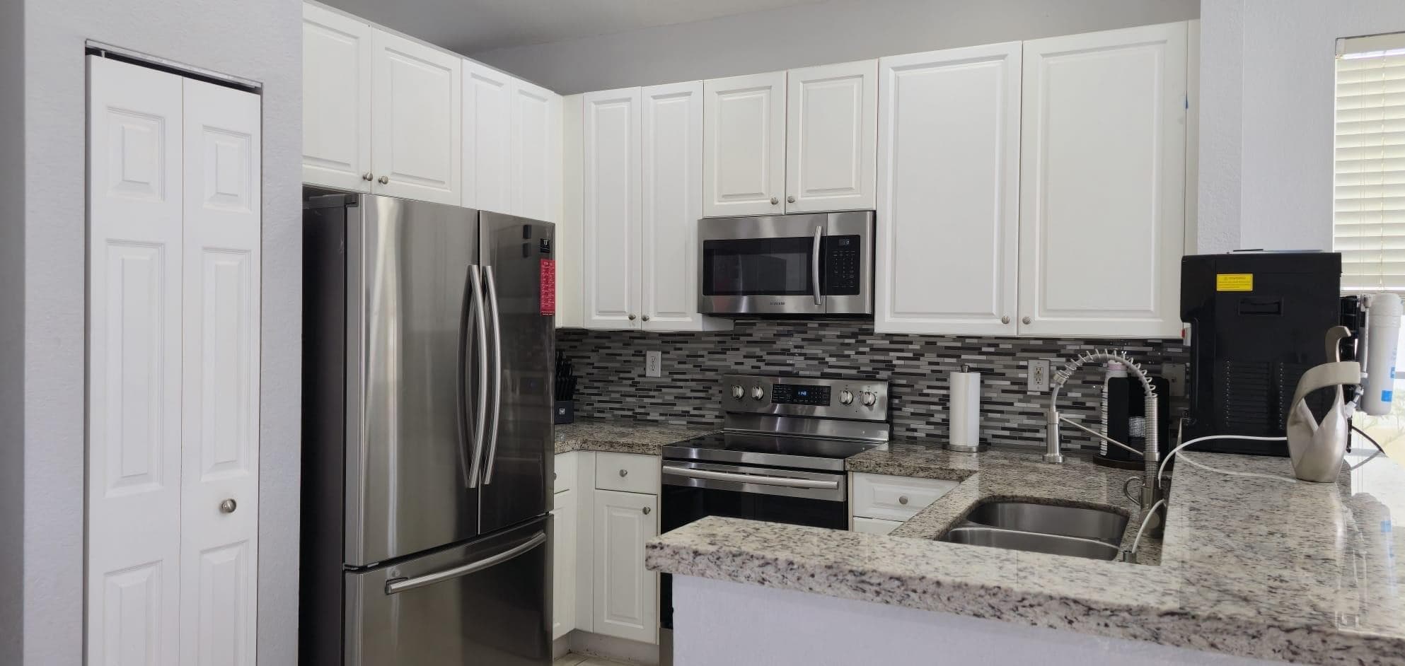 1723 NW 78th Way 1723, Pembroke Pines, FL 33024 — photo 14 of 36