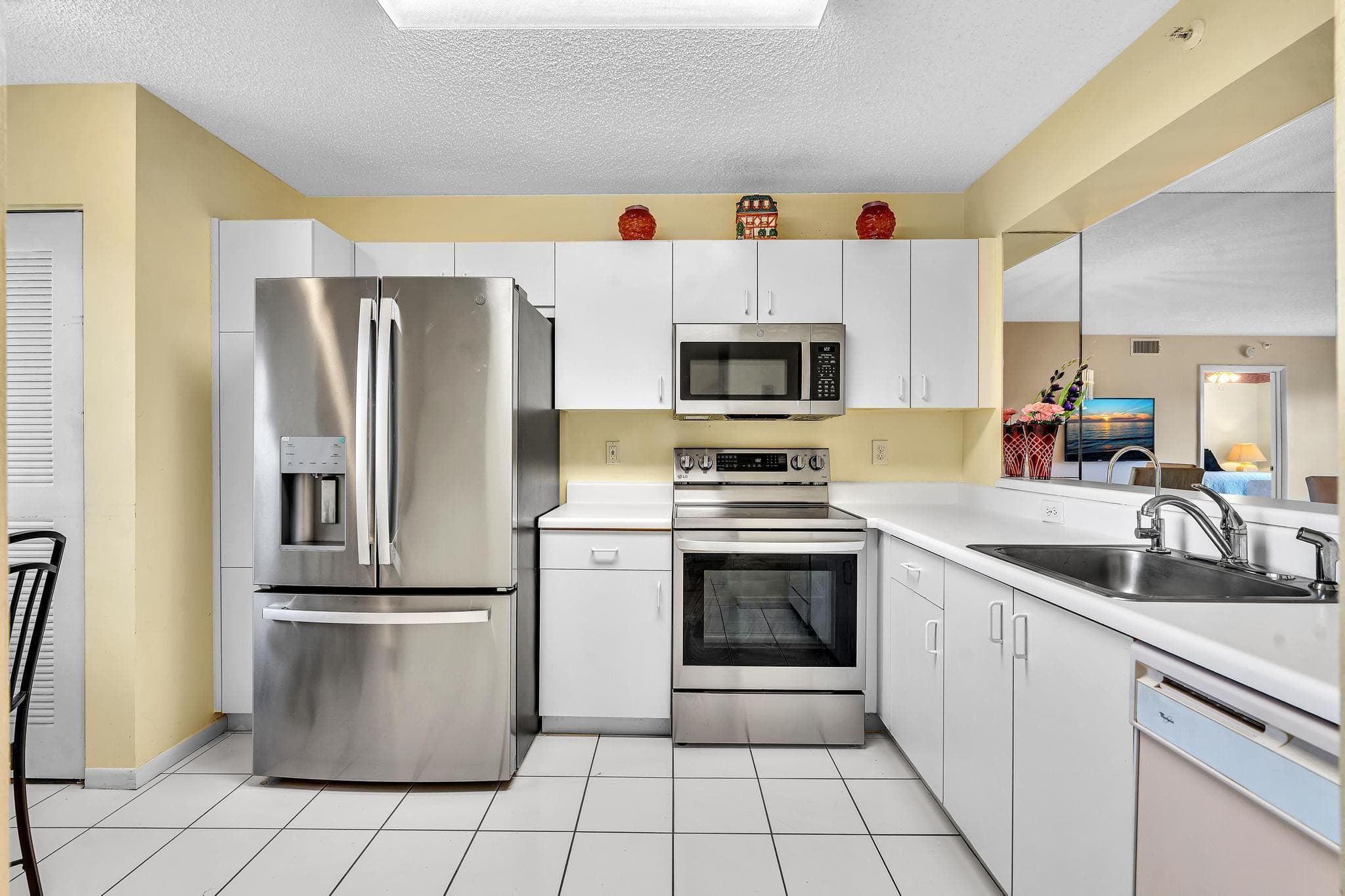 9560 Weldon Circle J413, Tamarac, FL 33321 — photo 4 of 73