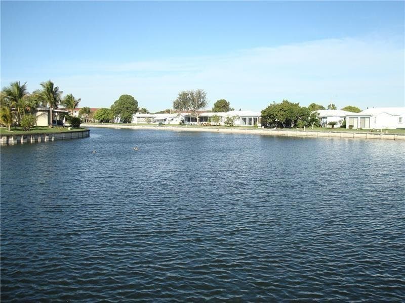 5809 NW 85th Avenue, Tamarac, FL 33321 — photo 5 of 19