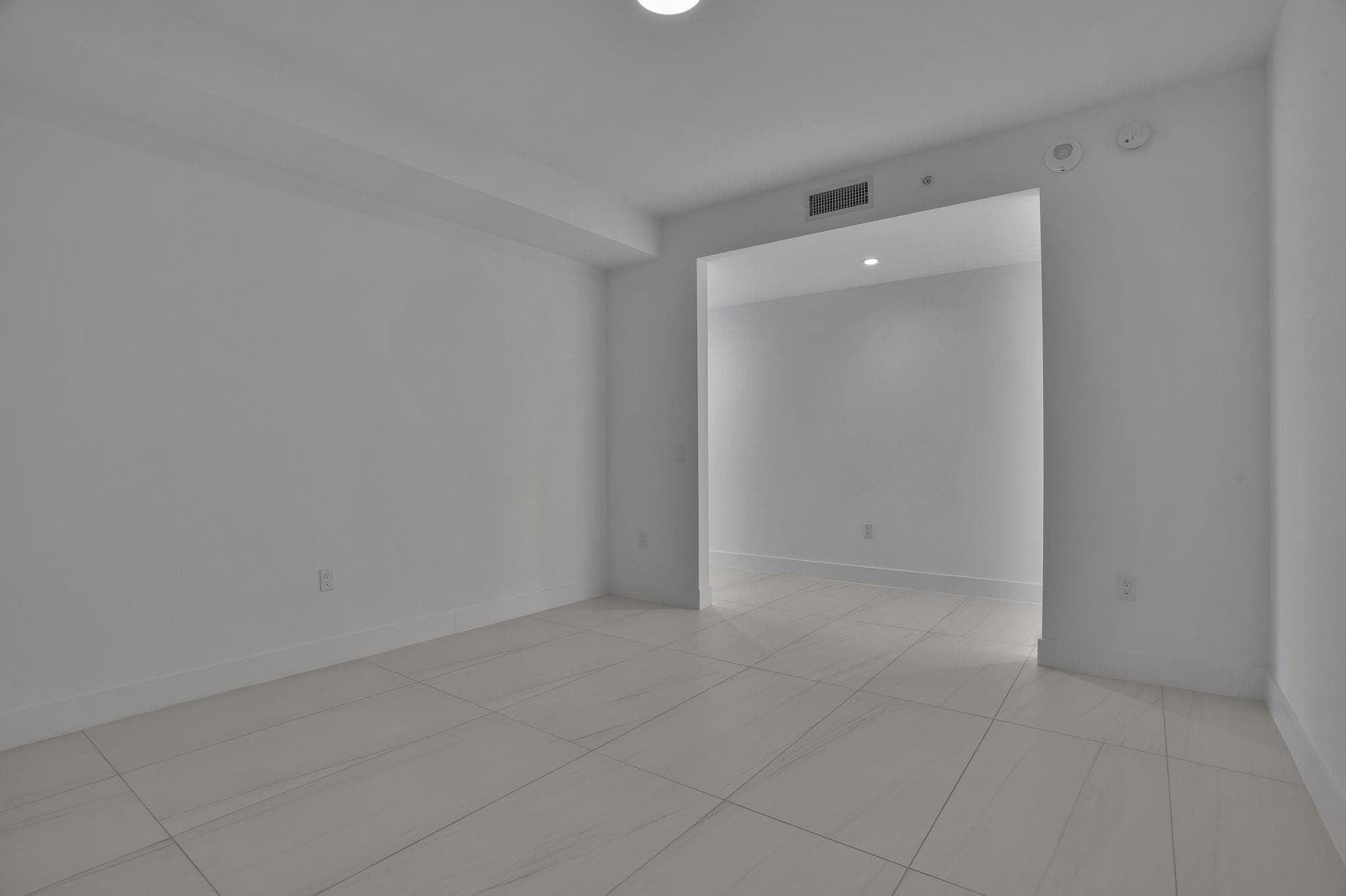 151 N Seabreeze Blv E-701, Fort Lauderdale, FL 33304 — photo 46 of 72