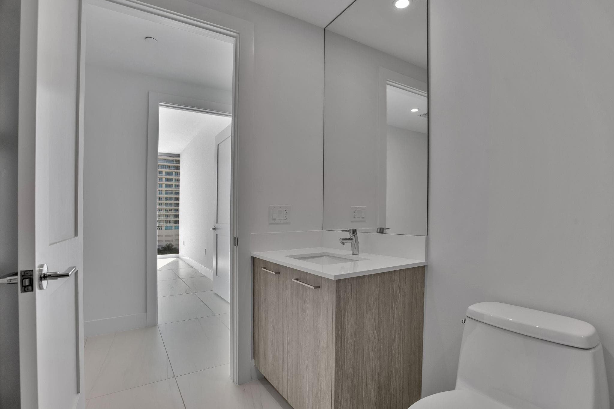 151 N Seabreeze Blv E-701, Fort Lauderdale, FL 33304 — photo 57 of 72