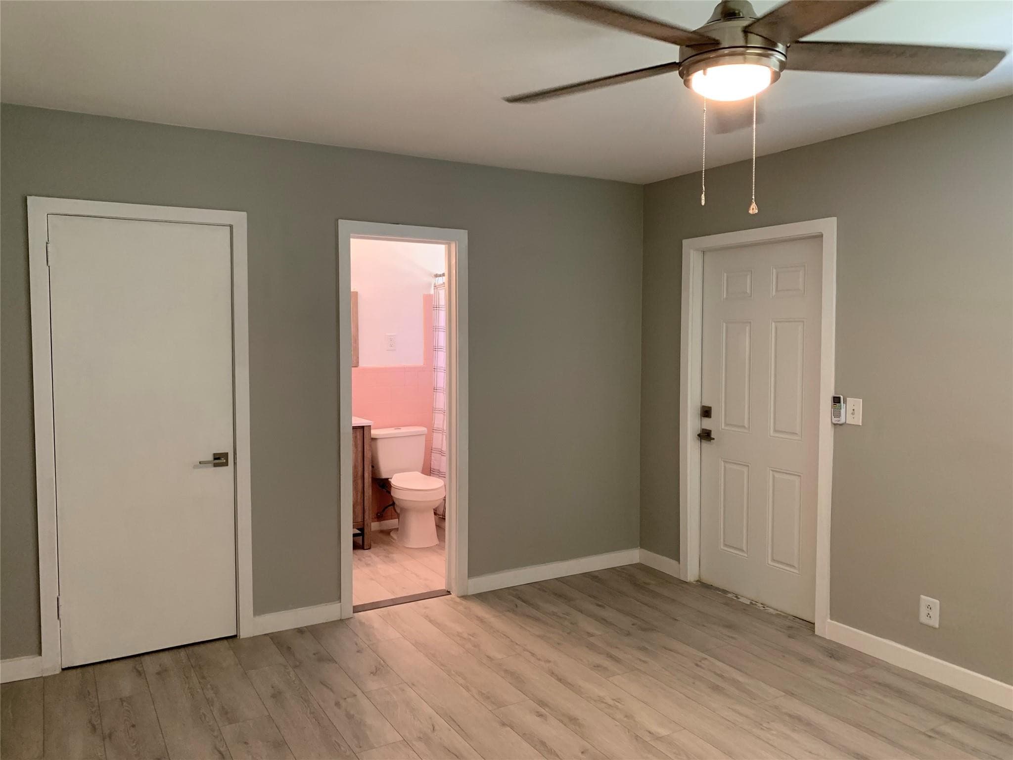 4385 NE 13th Avenue, Oakland Park, FL 33334 — photo 12 of 24