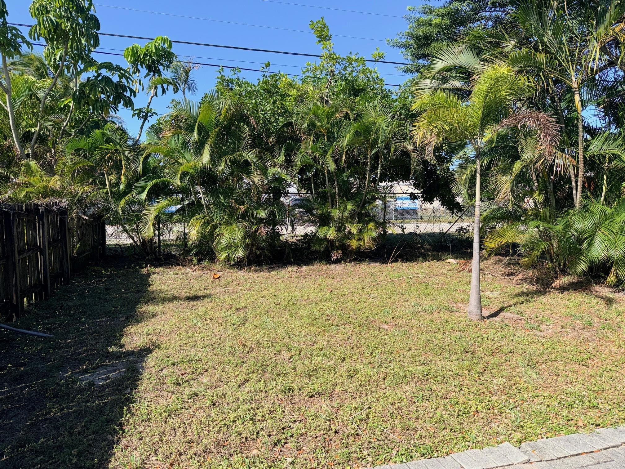 4385 NE 13th Avenue, Oakland Park, FL 33334 — photo 22 of 24