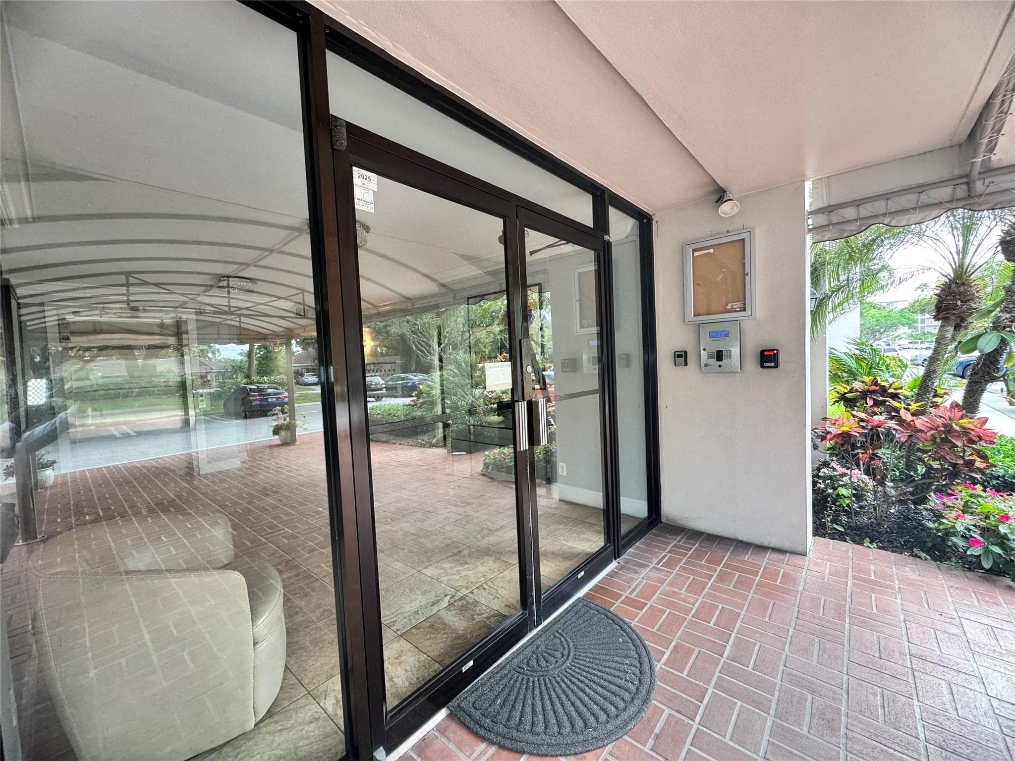 2850 N Palm Aire Drive 207, Pompano Beach, FL 33069 — photo 2 of 20