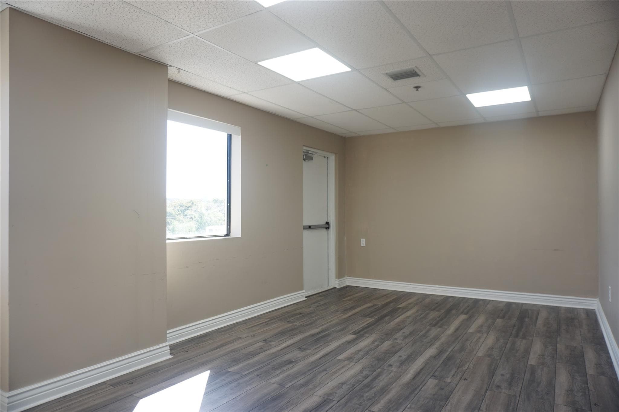 2405 N University Drive 2419, Coral Springs, FL 33065 — photo 10 of 11