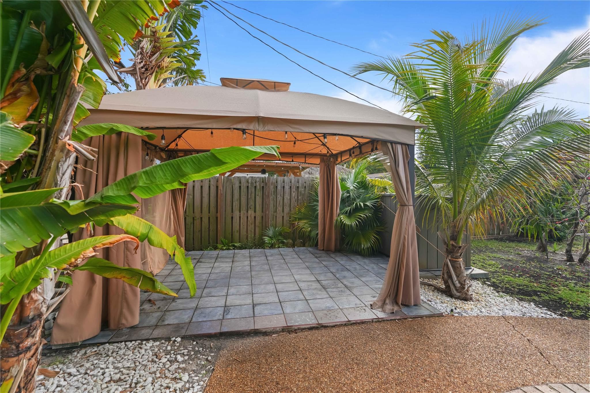 51 NE 49th Street, Fort Lauderdale, FL 33334 — photo 15 of 33