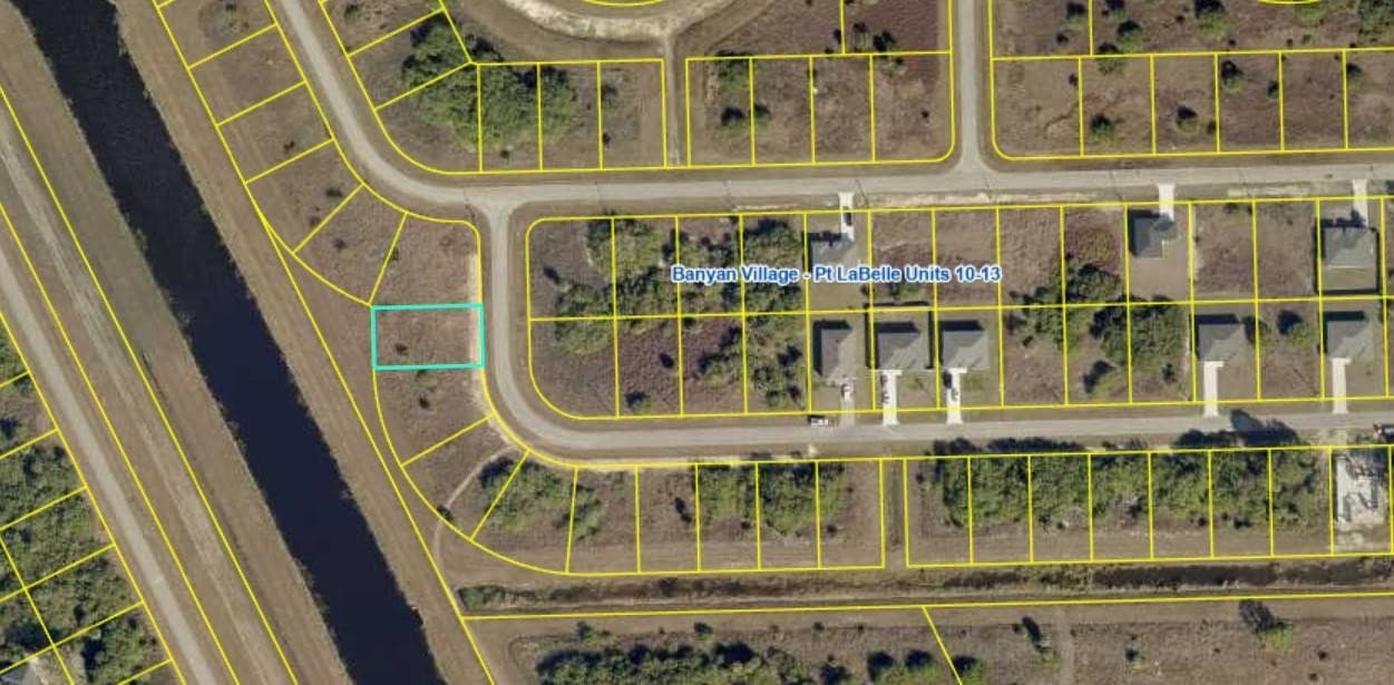 541 Glendale Avenue, Banyan Village, FL 33935 — photo
