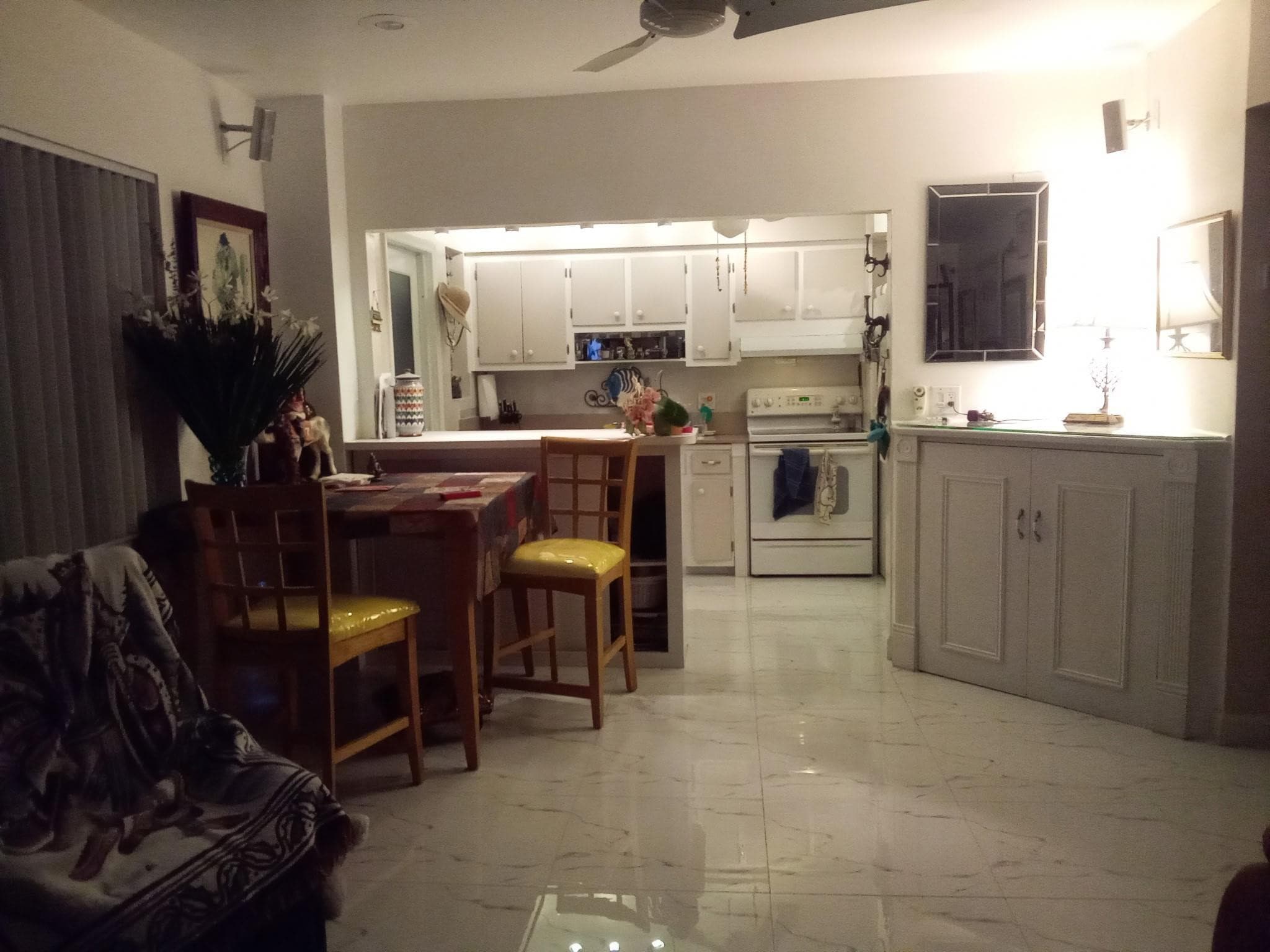 462 Golden Isles Drive 110, Hallandale Beach, FL 33009 — photo 6 of 10
