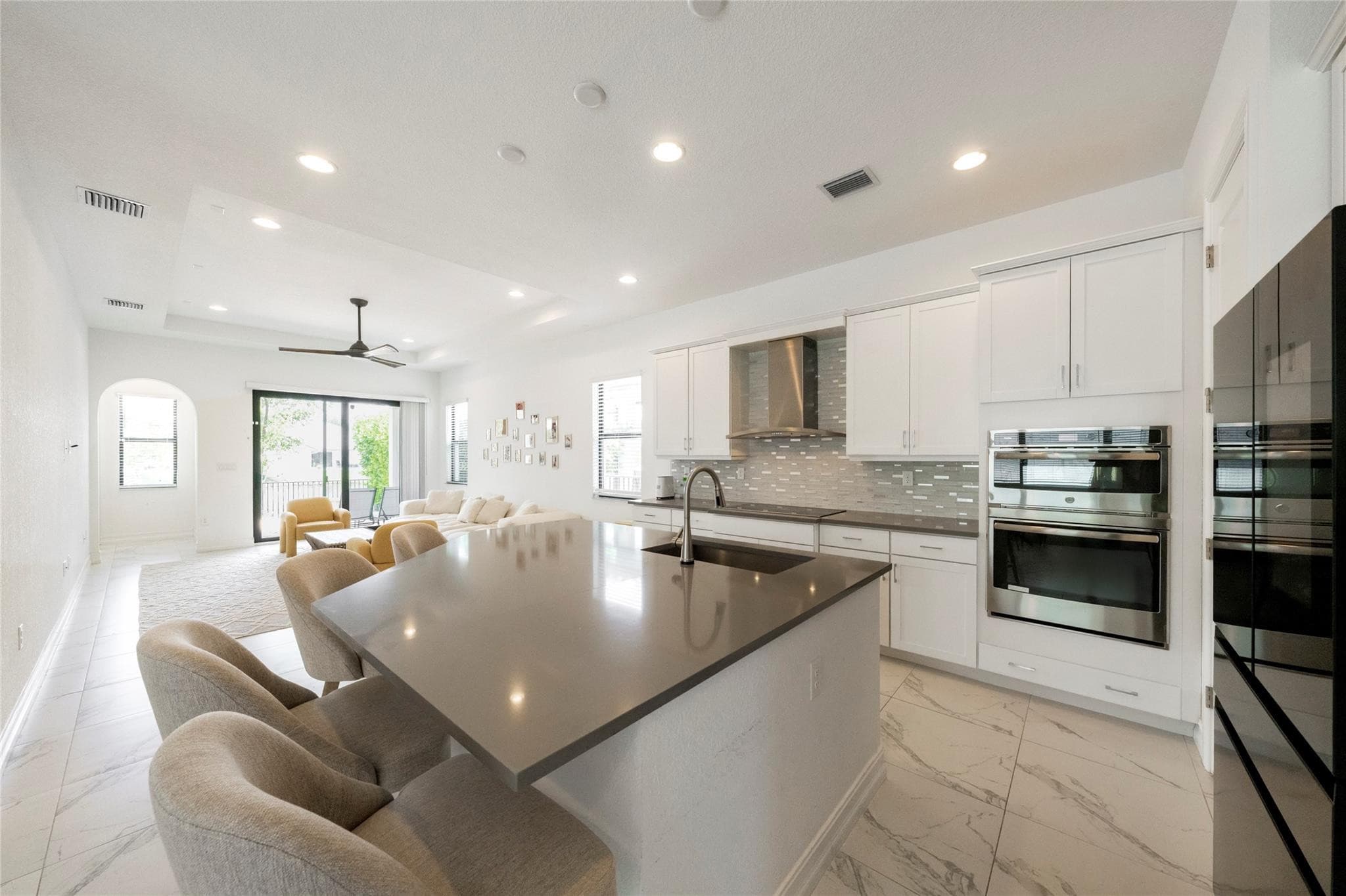 11843 SW 13th Court, Pembroke Pines, FL 33025 — photo 11 of 37