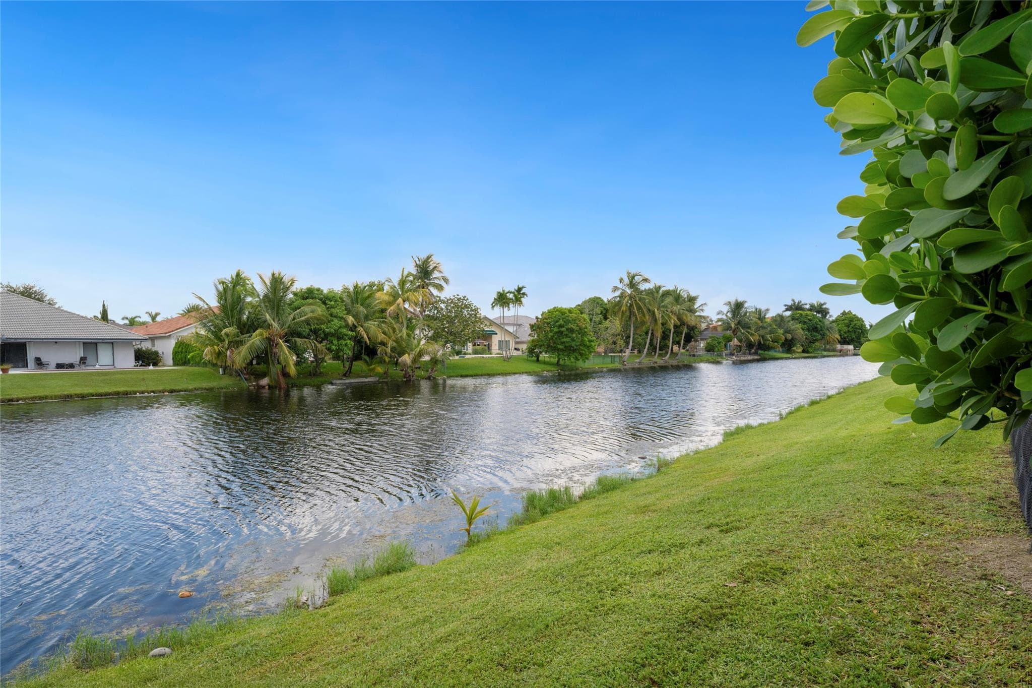 11843 SW 13th Court, Pembroke Pines, FL 33025 — photo 28 of 37