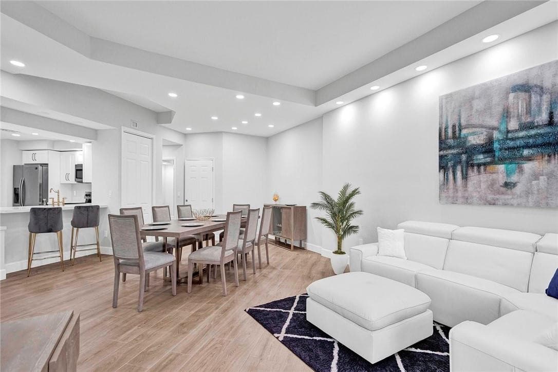 7484 La Paz Boulevard 101, Boca Raton, FL 33433 — photo 1 of 46