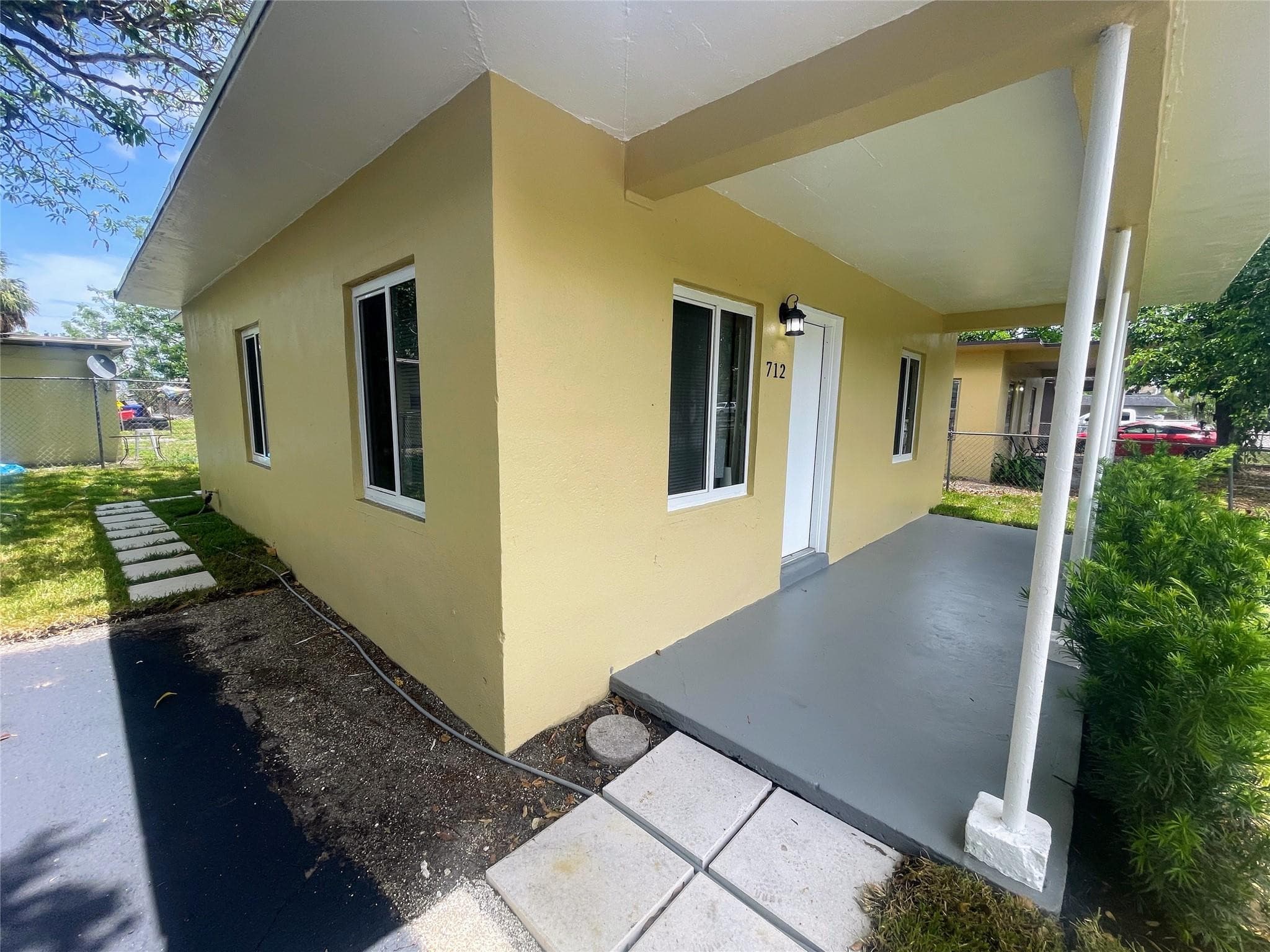 712 NW 17th Avenue, Fort Lauderdale, FL 33311 — photo 7 of 24