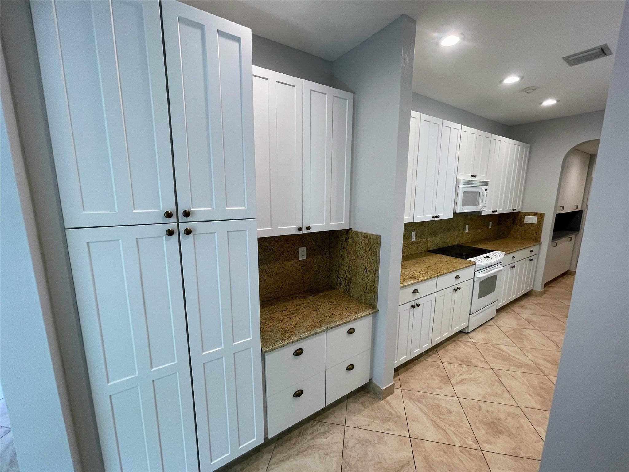 929 NE 18Th Court, Fort Lauderdale, FL 33305 — photo 44 of 74