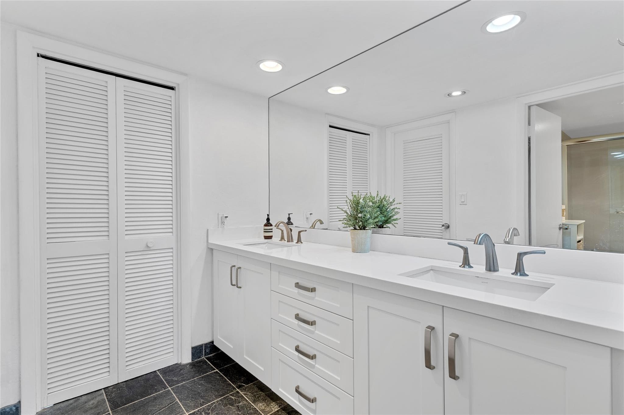 3850 Galt Ocean Drive 606, Fort Lauderdale, FL 33308 — photo 21 of 43