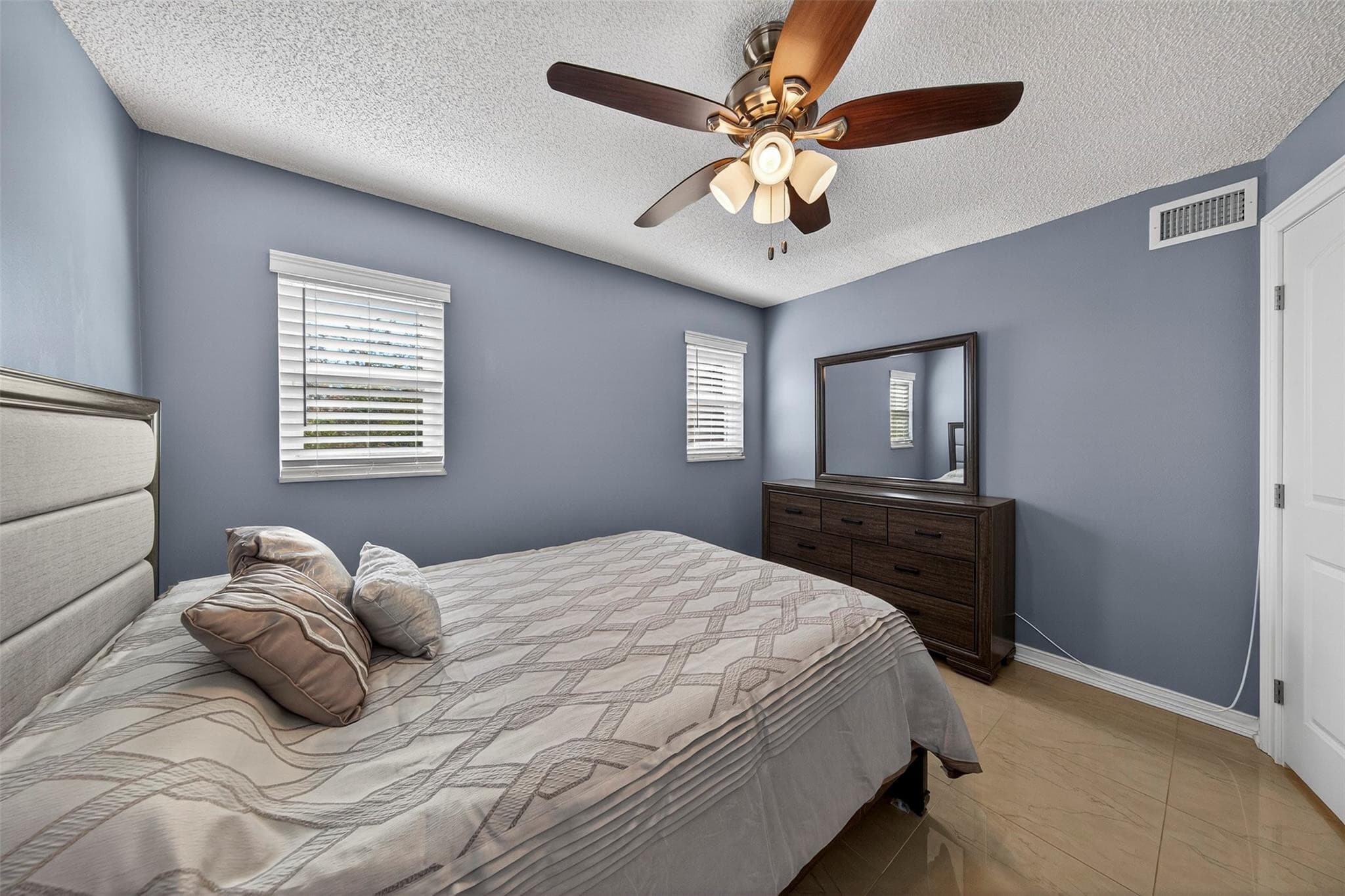 2951 E Sunrise Lakes Drive 312, Sunrise, FL 33322 — photo 17 of 43
