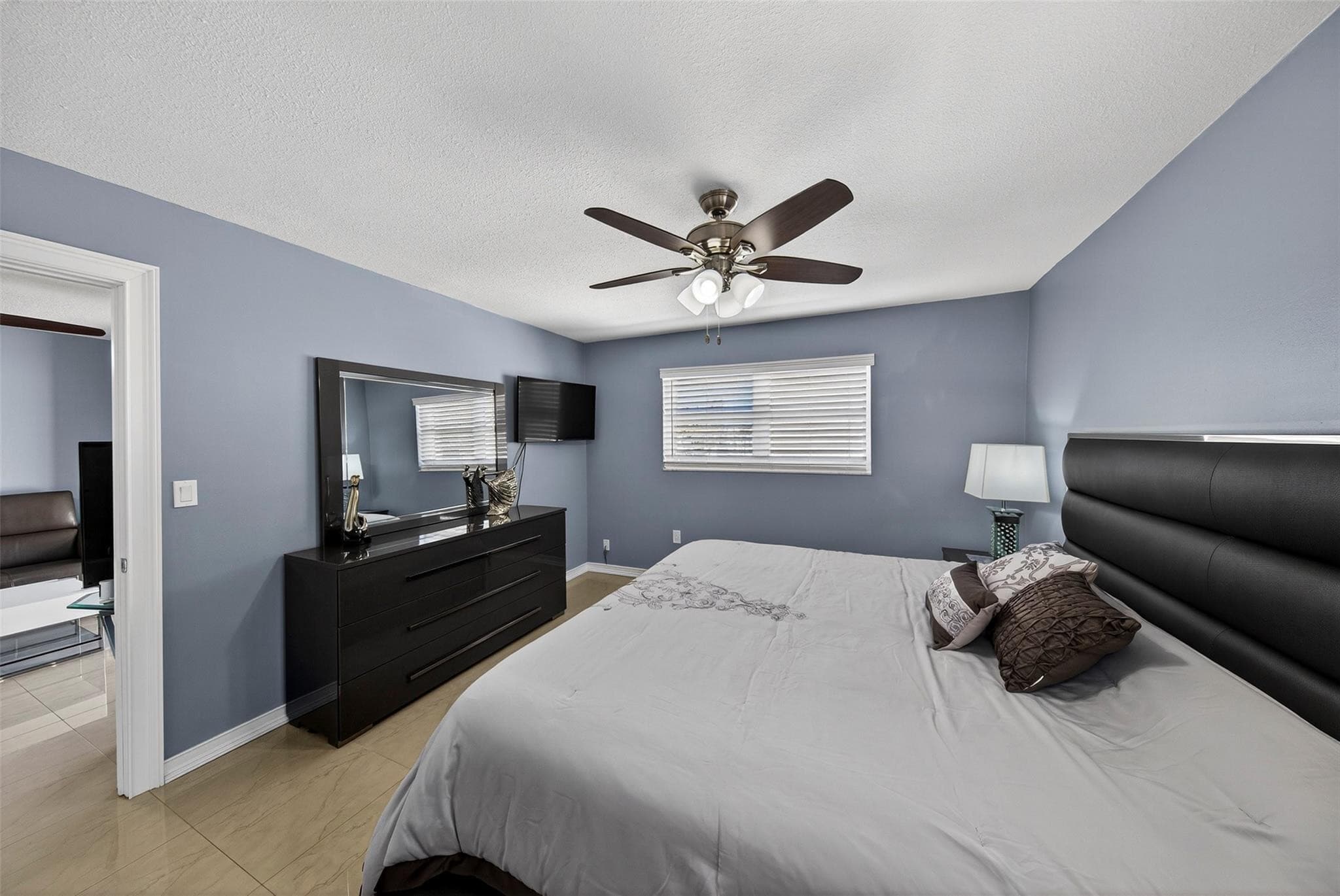 2951 E Sunrise Lakes Drive 312, Sunrise, FL 33322 — photo 29 of 43
