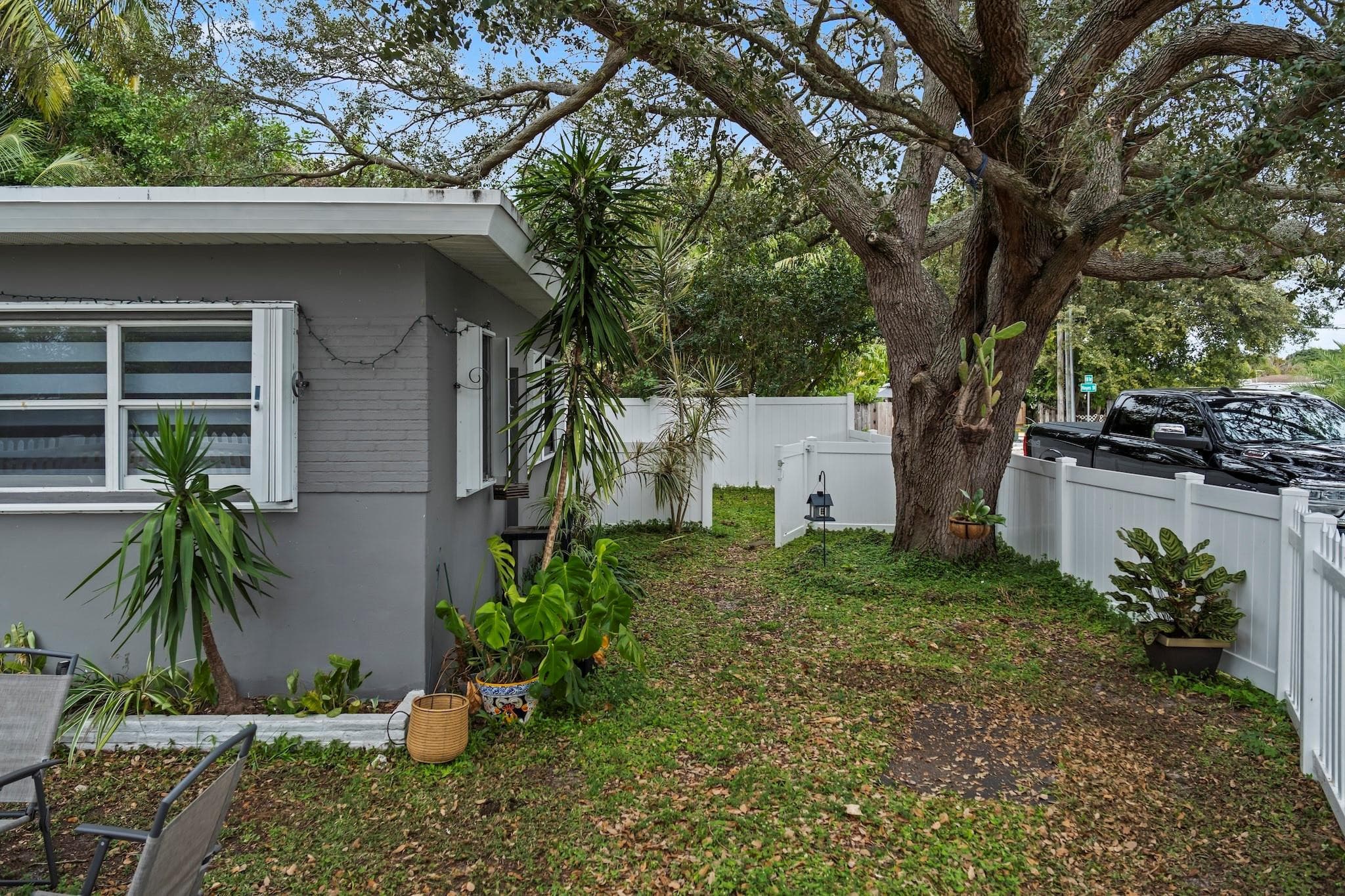 5829 Hayes Street, Hollywood, FL 33021 — photo 12 of 35