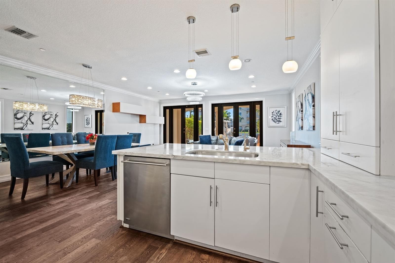 95 Isle Of Venice Drive, Fort Lauderdale, FL 33301 — photo 8 of 41