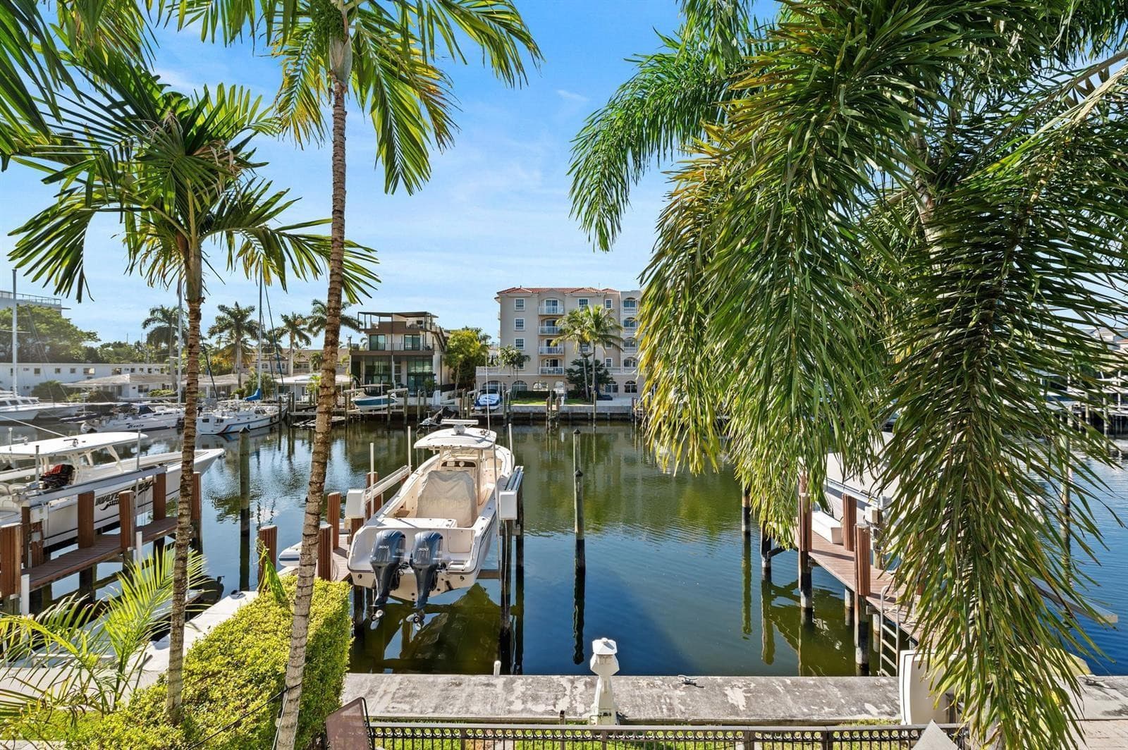 95 Isle Of Venice Drive, Fort Lauderdale, FL 33301 — photo 17 of 41