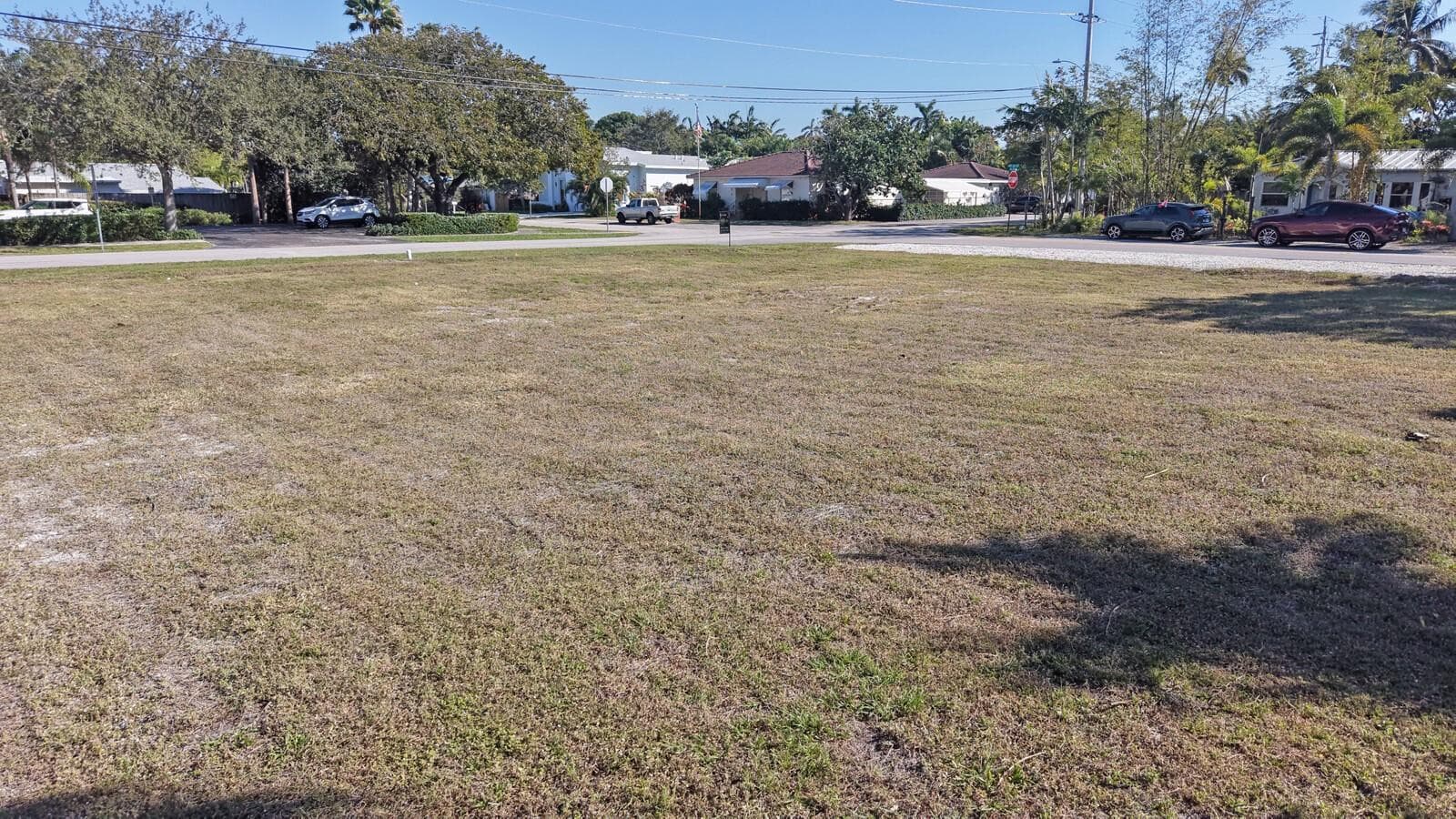 435 NE 25th Street, Wilton Manors, FL 33305 — photo 4 of 17
