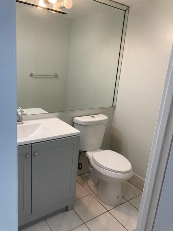 661 NE 195th Street 314, Miami, FL 33179 — photo 12 of 30