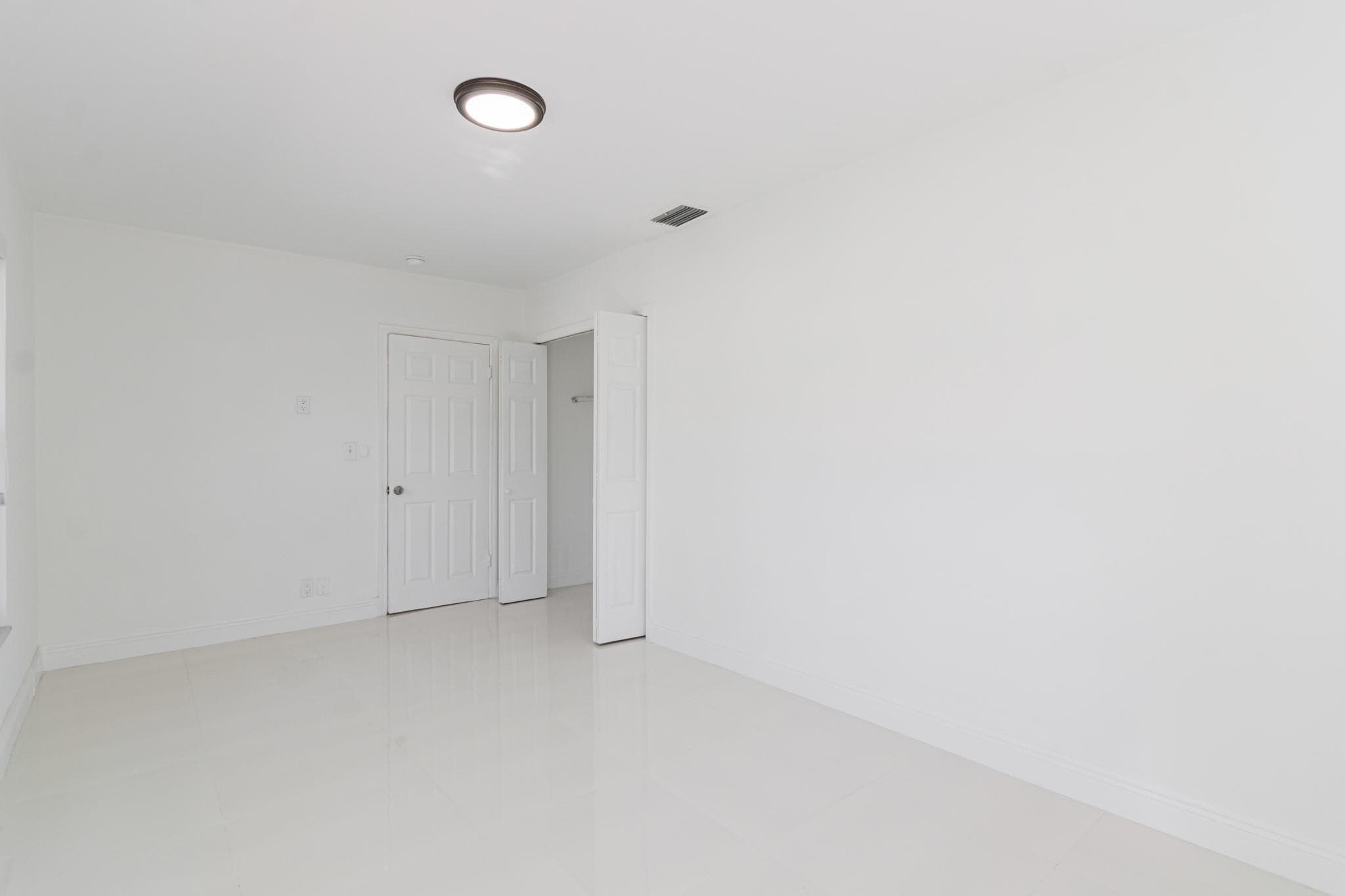 2810 NE 60th Street, Fort Lauderdale, FL 33308 — photo 31 of 63